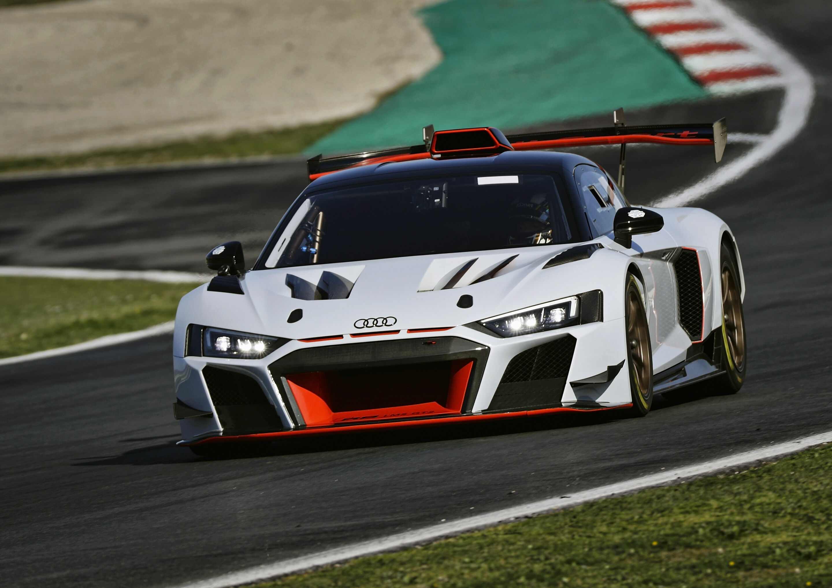 Audi Sport customer racing Test 2021