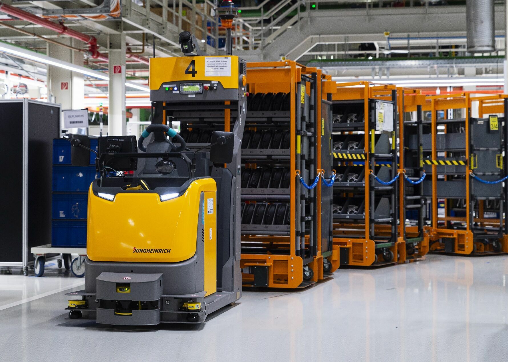 Audi Hungaria: “smart logistics” with driverless transport system