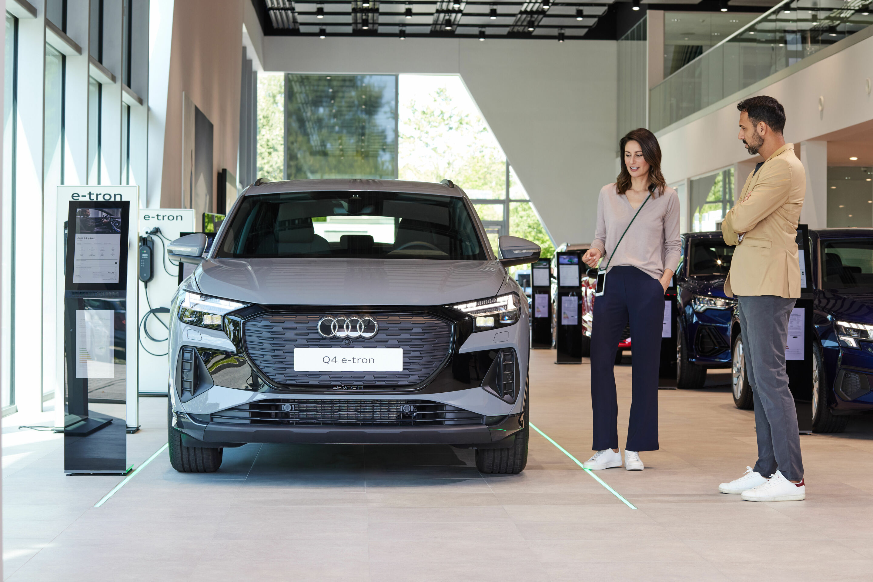 Audi is developing new business models and sales potential – in retail, in the vehicle, and via innovative mobility services.