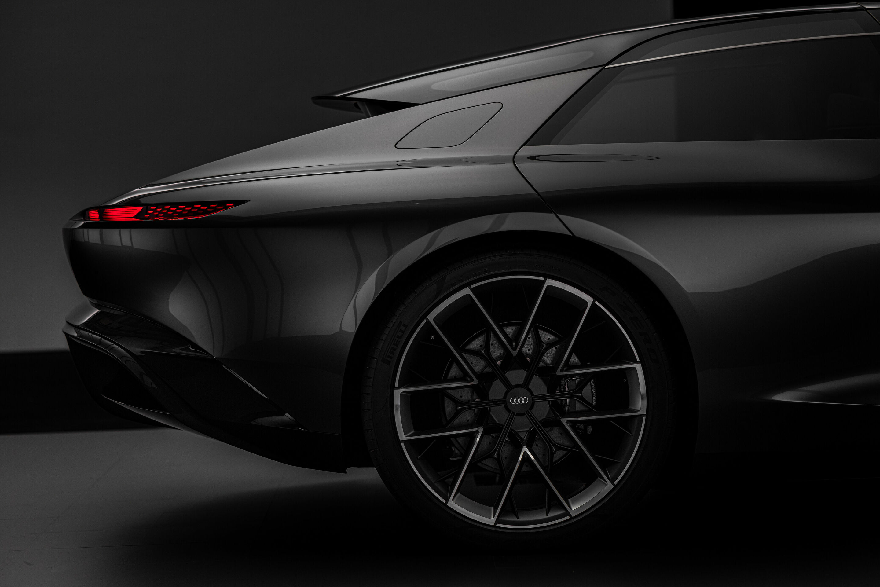 World Premiere Audi grandsphere concept – Celebration of Progress