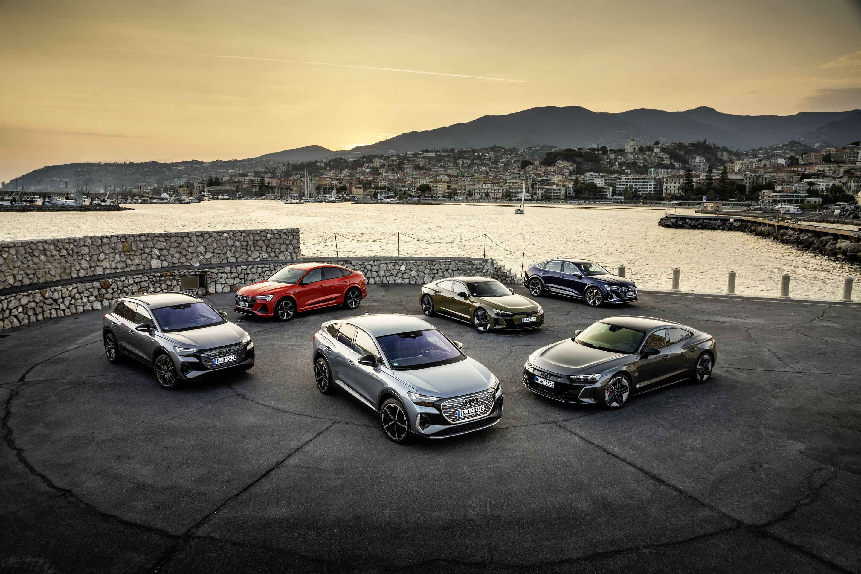 In search of driving pleasure: quattro drive and suspension of the Audi e-tron