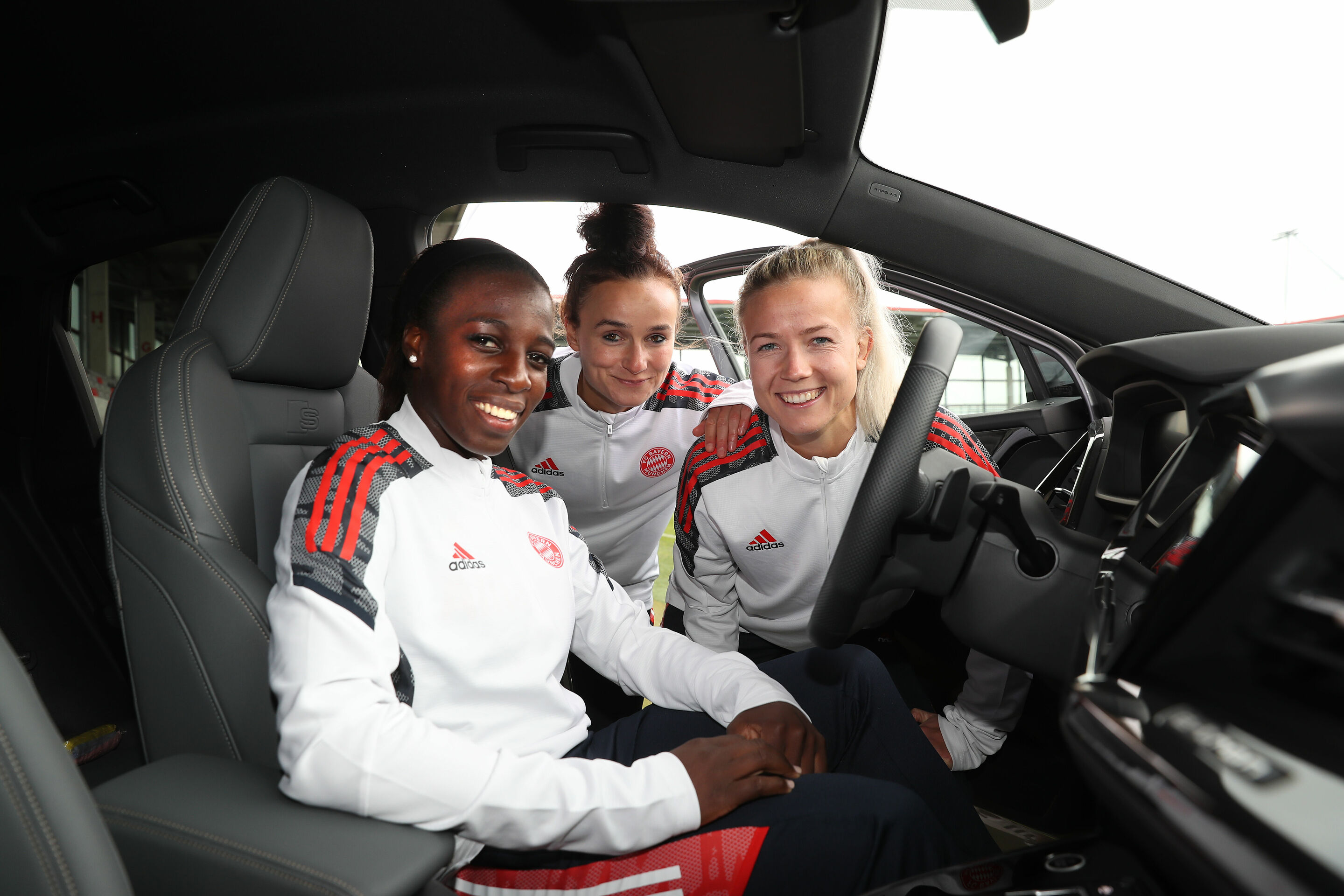 Audi wird Partner des Frauenfußballs beim FC Bayern München