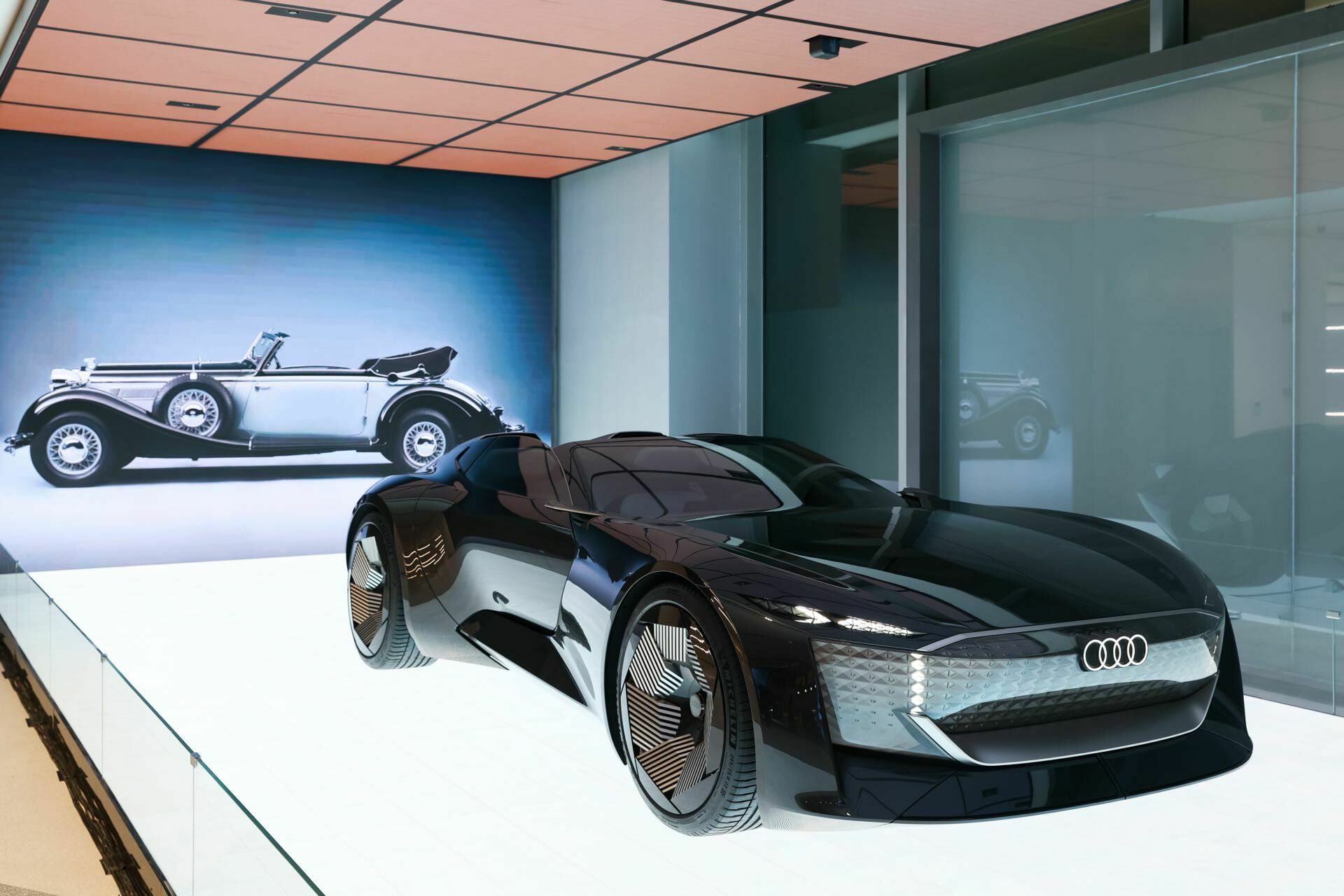 SAIC Audi eröffnet weltweit größten Audi Store in Shanghai