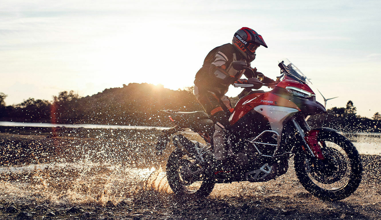 Die Leidenschaft für Ducati ist größer als je zuvor: Mit 59.447 verkauften Motorrädern weltweit ist 2021 das erfolgreichste Jahr aller Zeiten