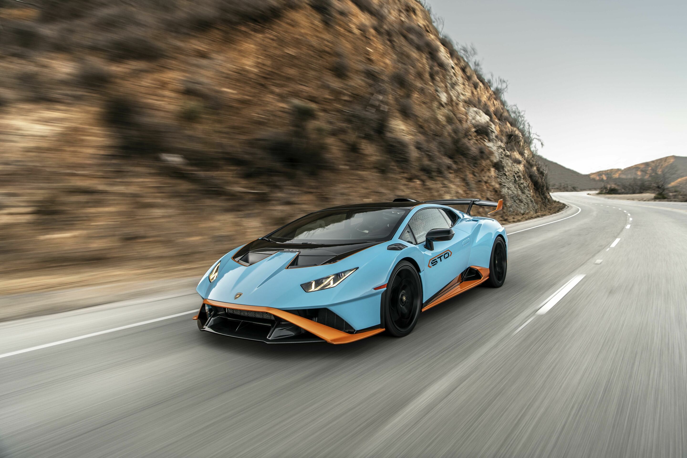 A record-breaking 2021 for Automobili Lamborghini