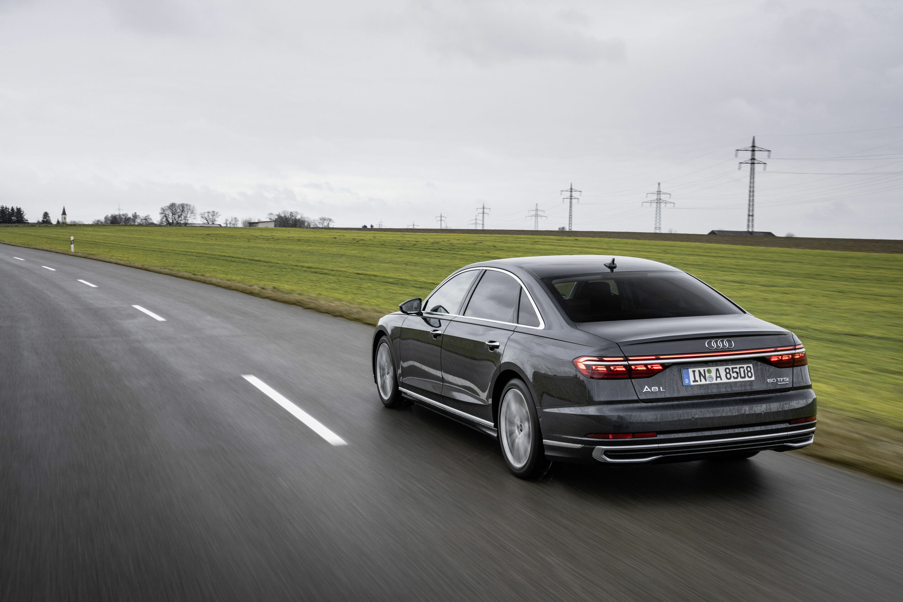 Audi A8 L