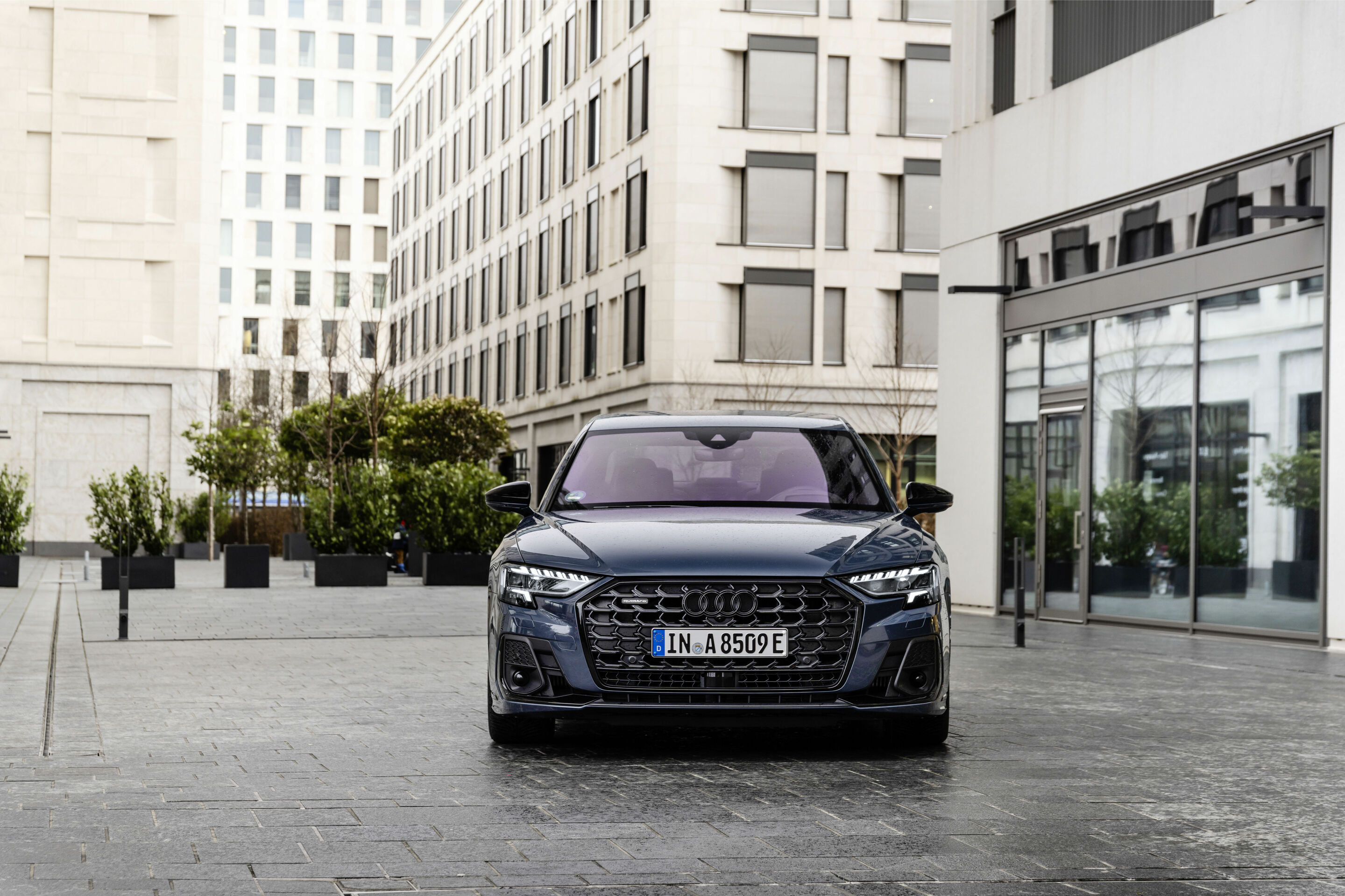 Audi A8 TFSI e