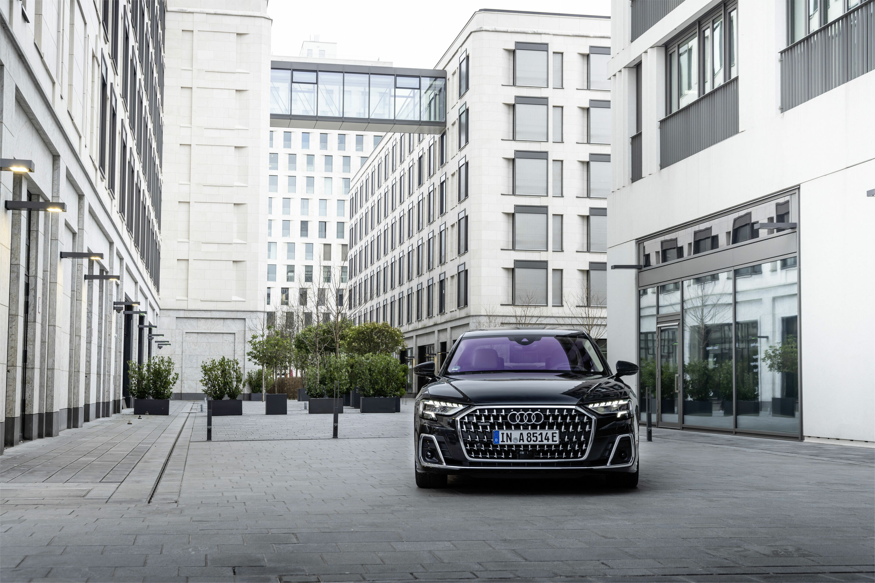 Audi A8 L TFSI e