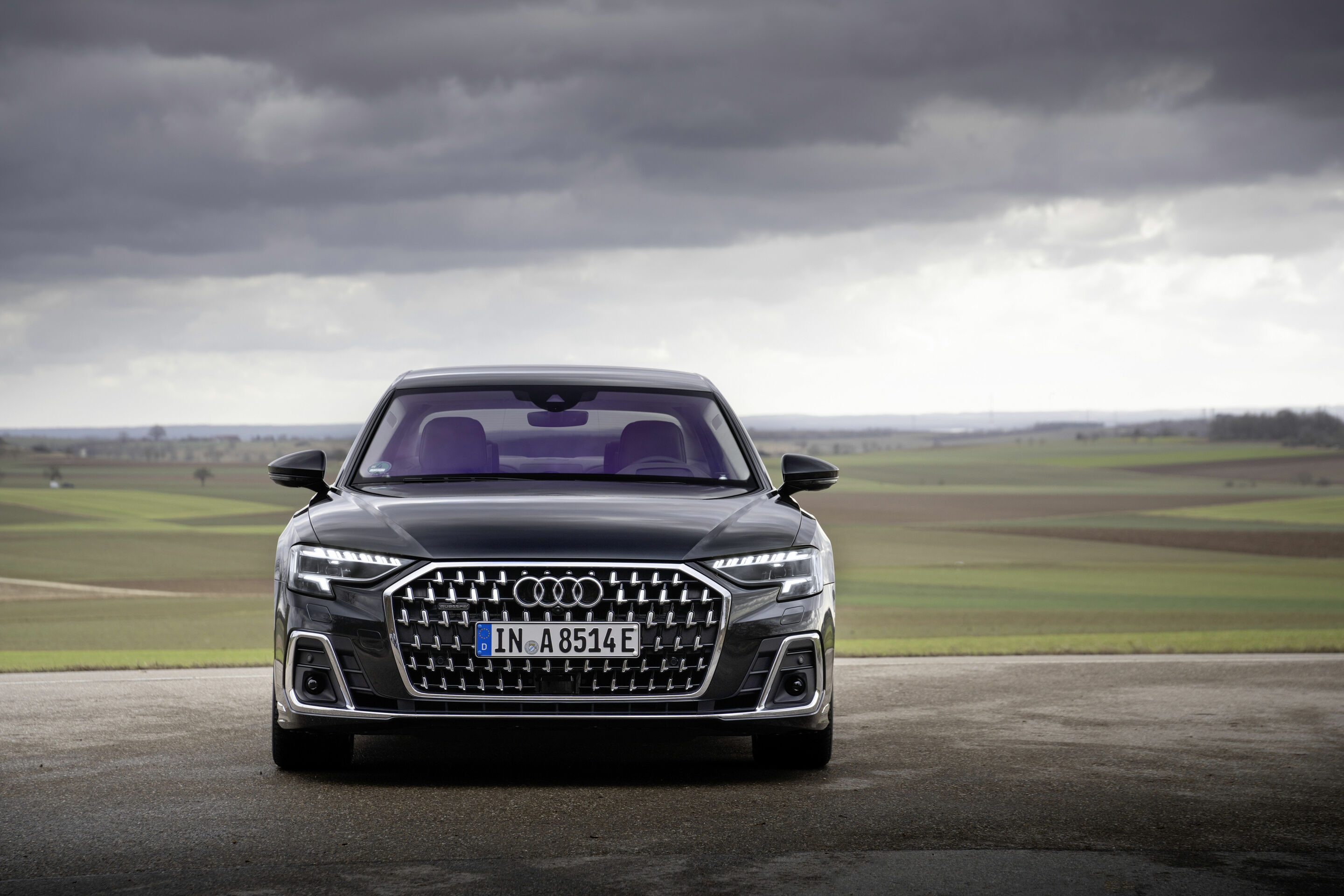 Audi A8 L TFSI e