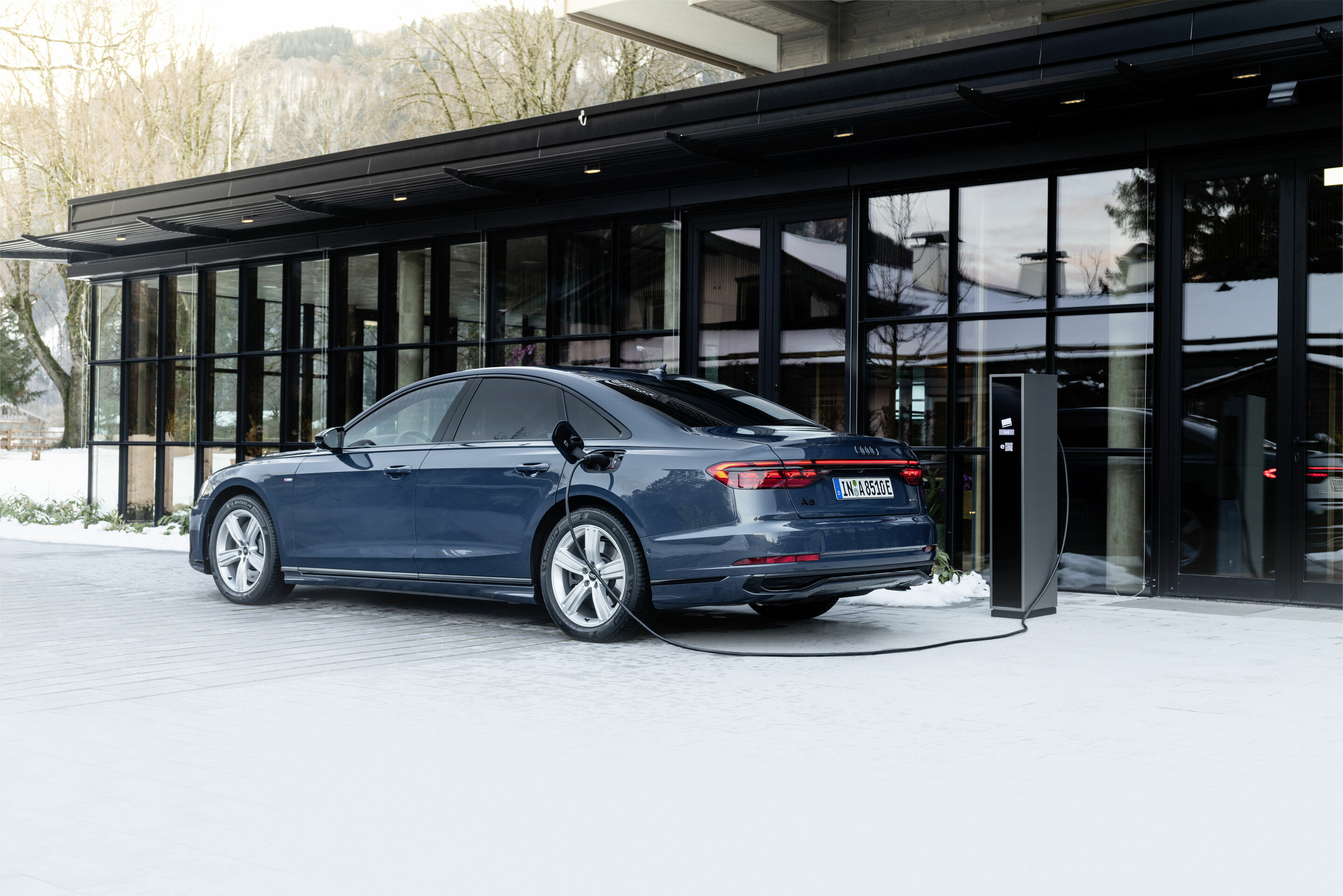 Audi A8 TFSI e
