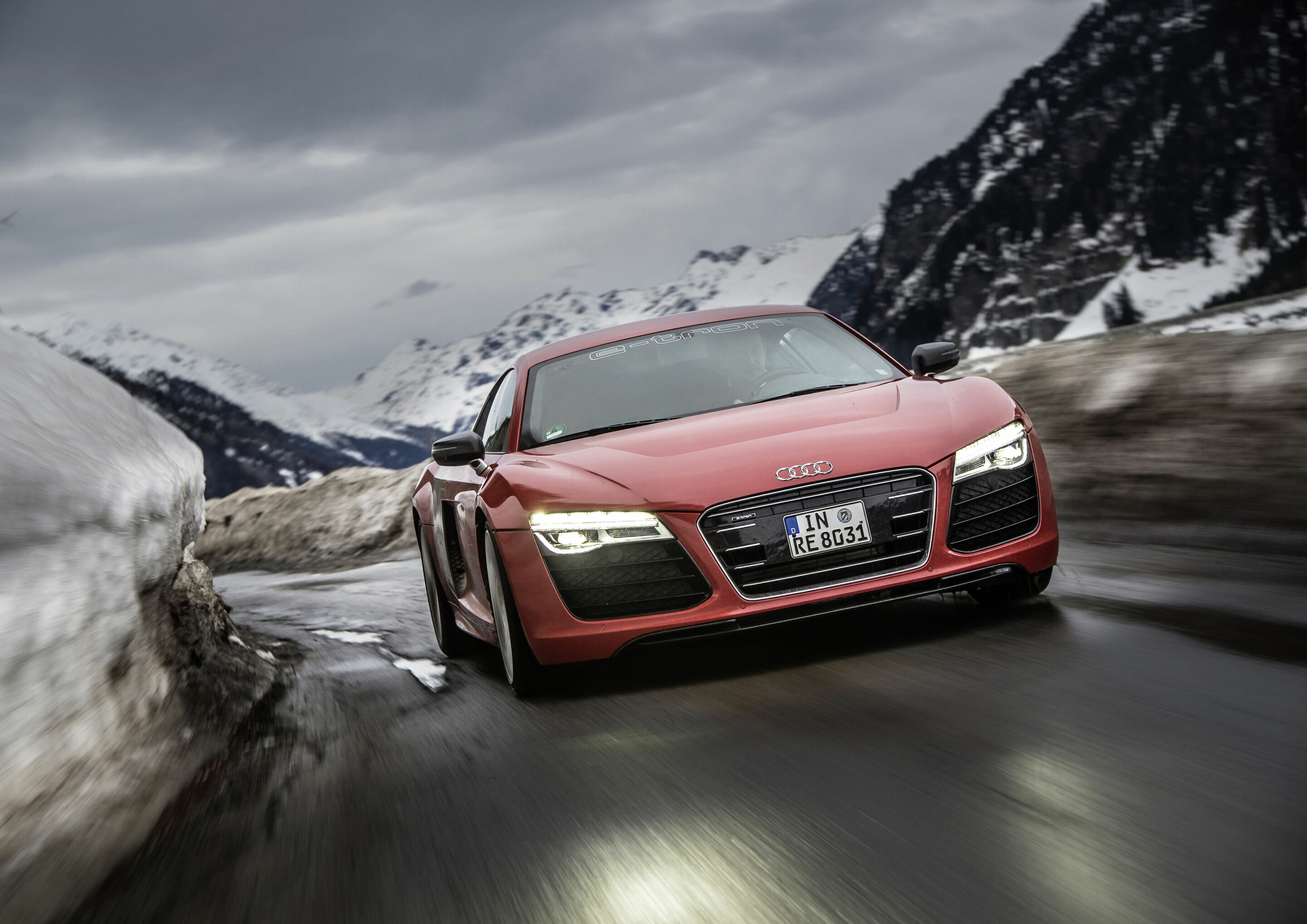 Audi R8 e-tron quattro