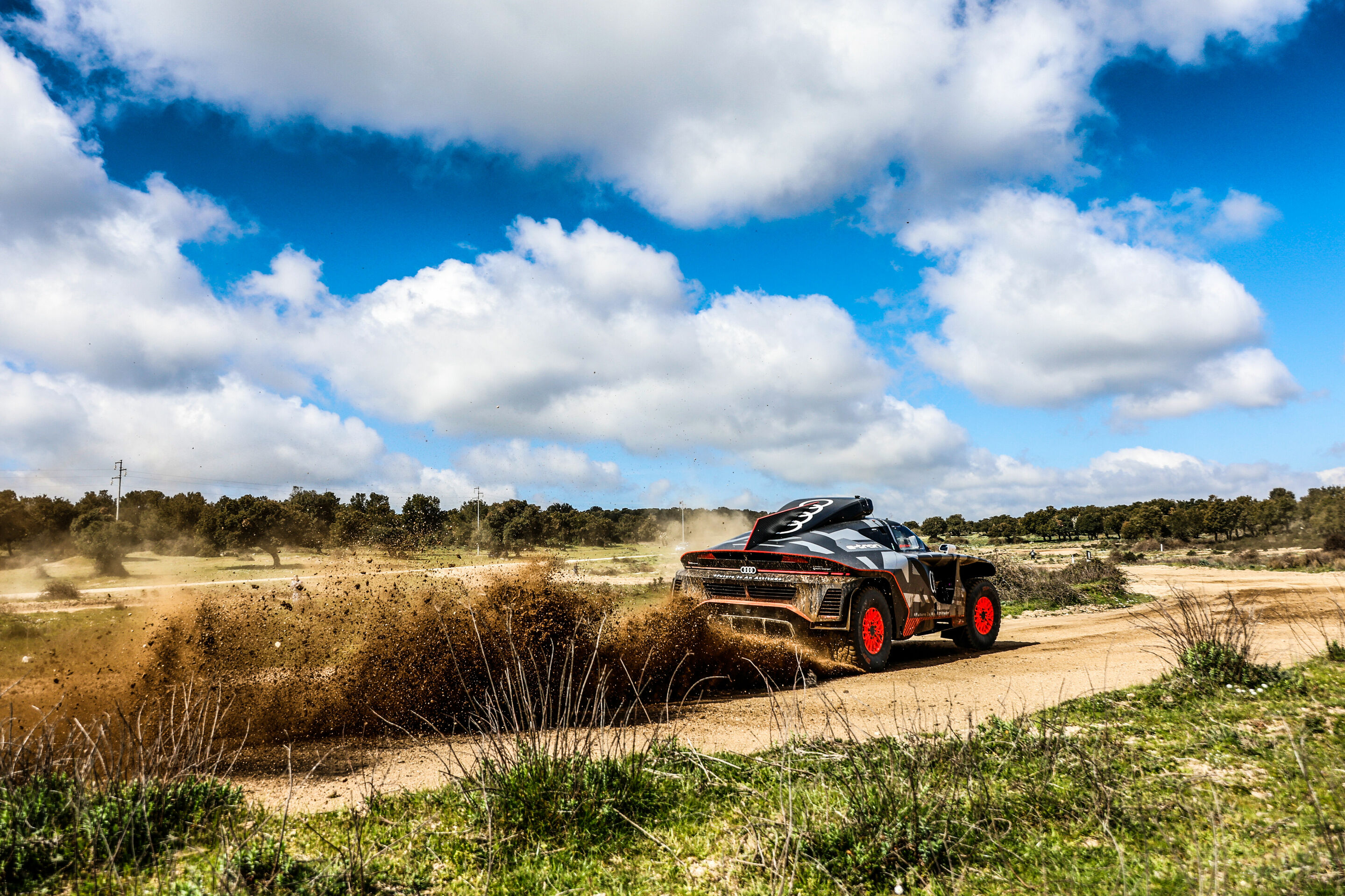 Tracktest Audi RS Q e-tron 2022