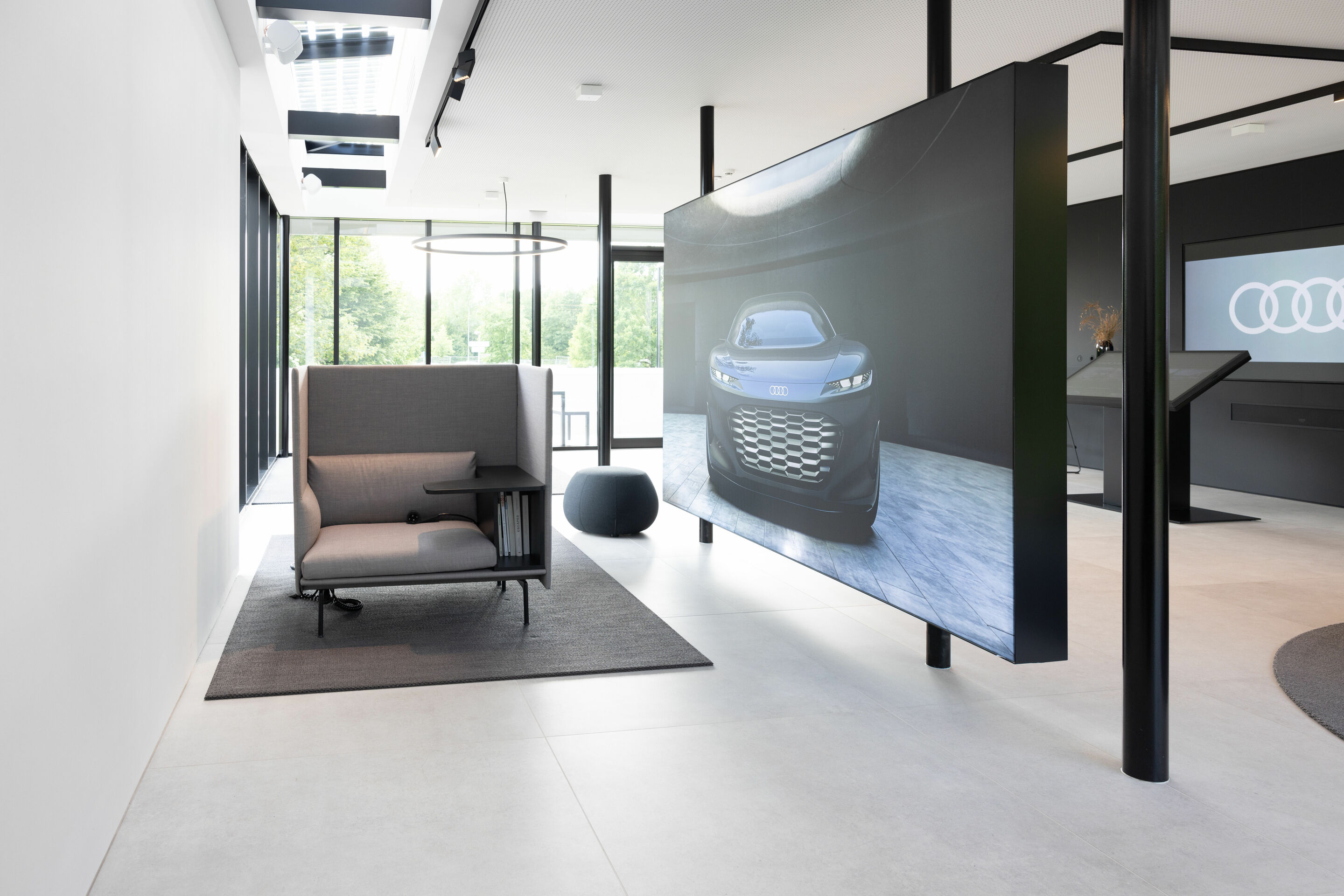 Audi charging hub
