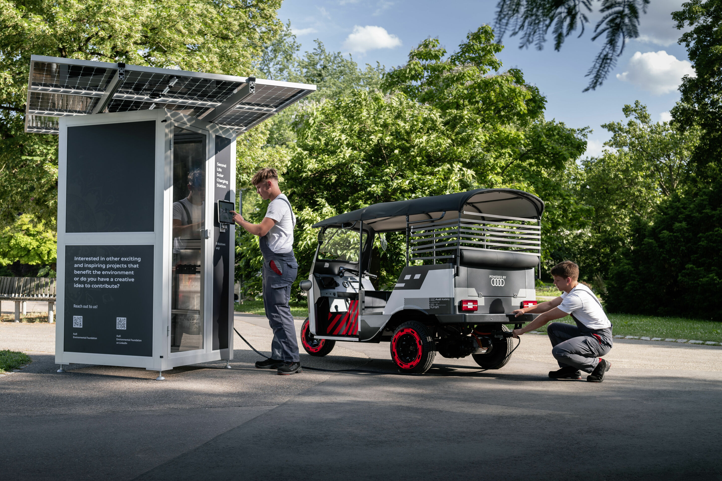 Second-Life-Anwendung: Audi e-tron Batteriemodule elektrifizieren Rikschas in Indien