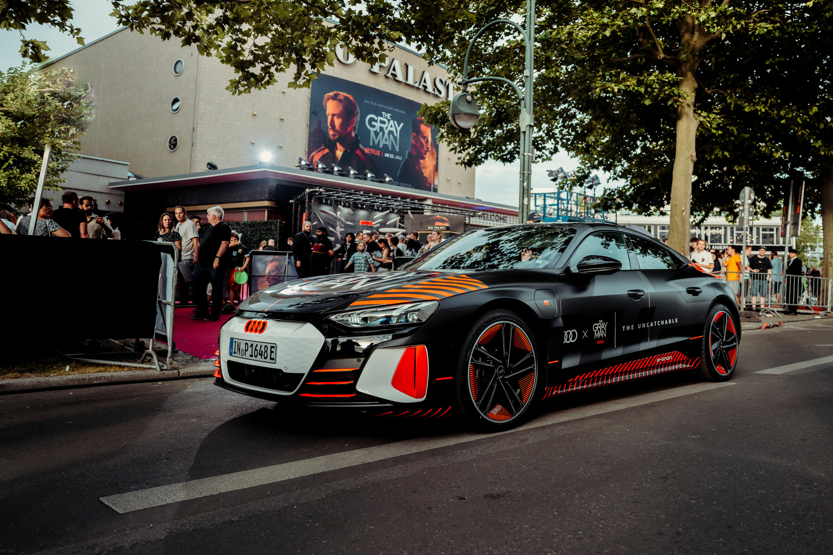 Audi kooperiert mit Netflix und ist die offizielle Automarke im Film "The Gray Man"
