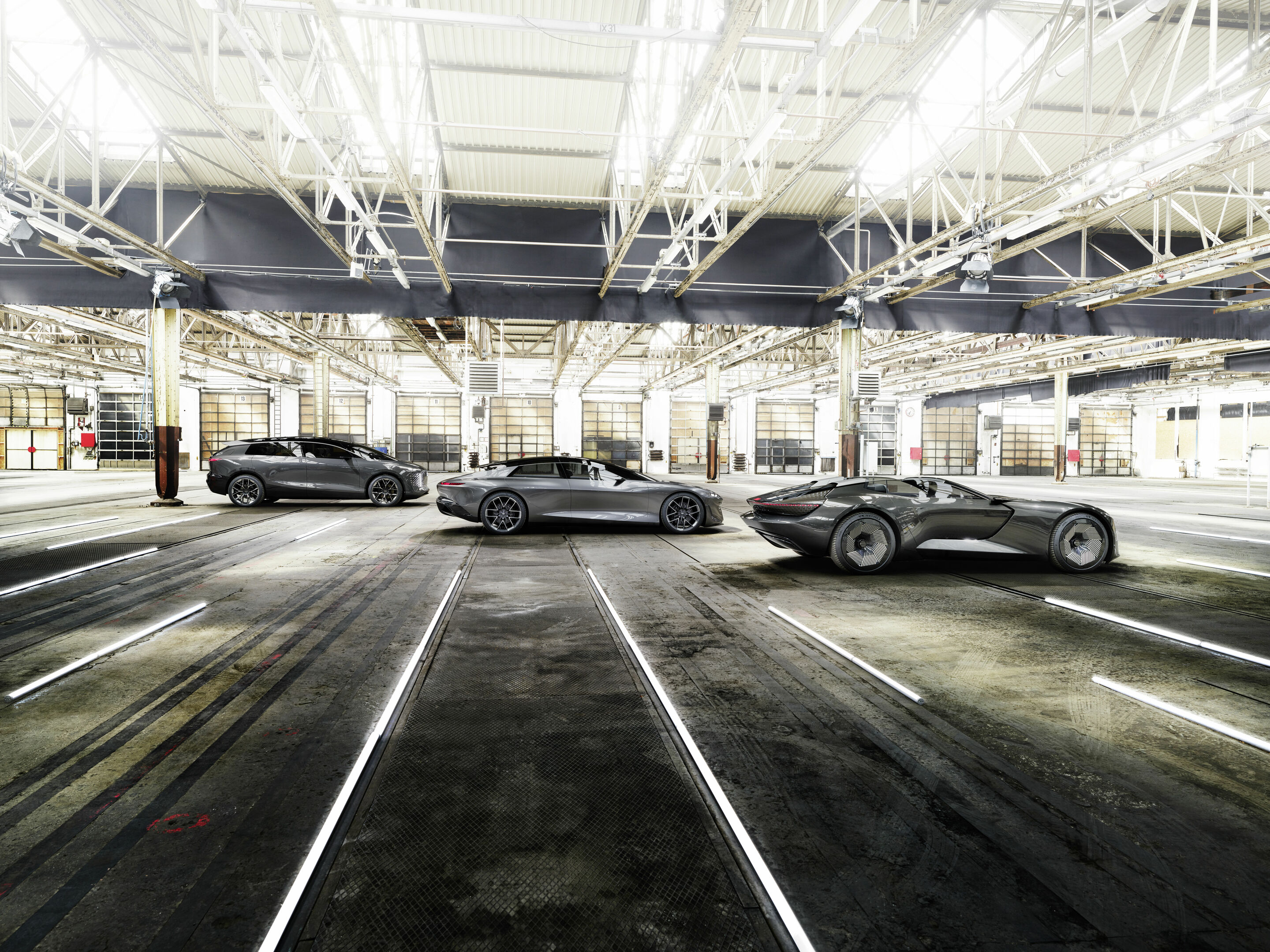Audi Sphere models