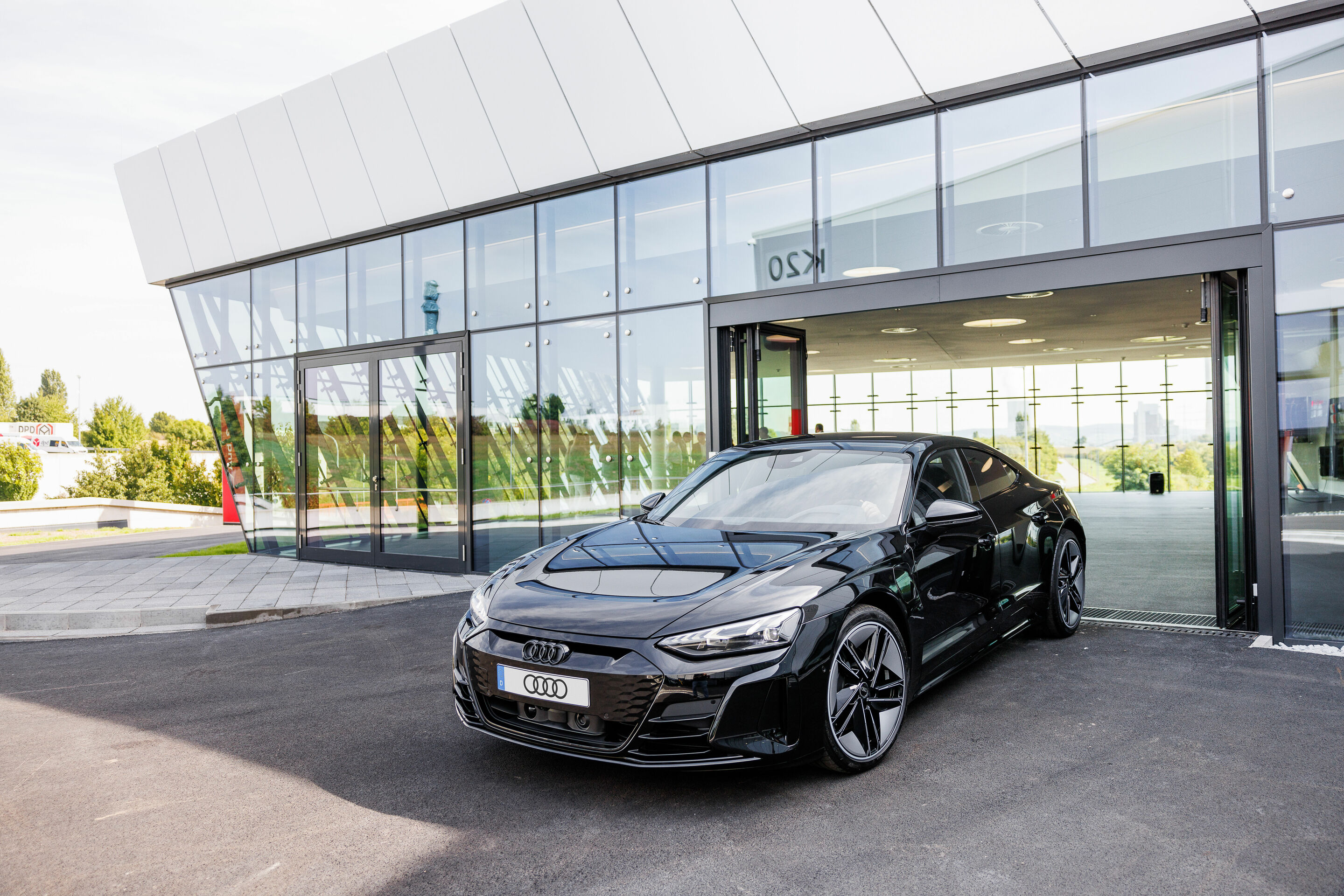 Audi e-tron GT quattro: Exklusives Abholerlebnis an der Fertigungsstätte Böllinger Höfe