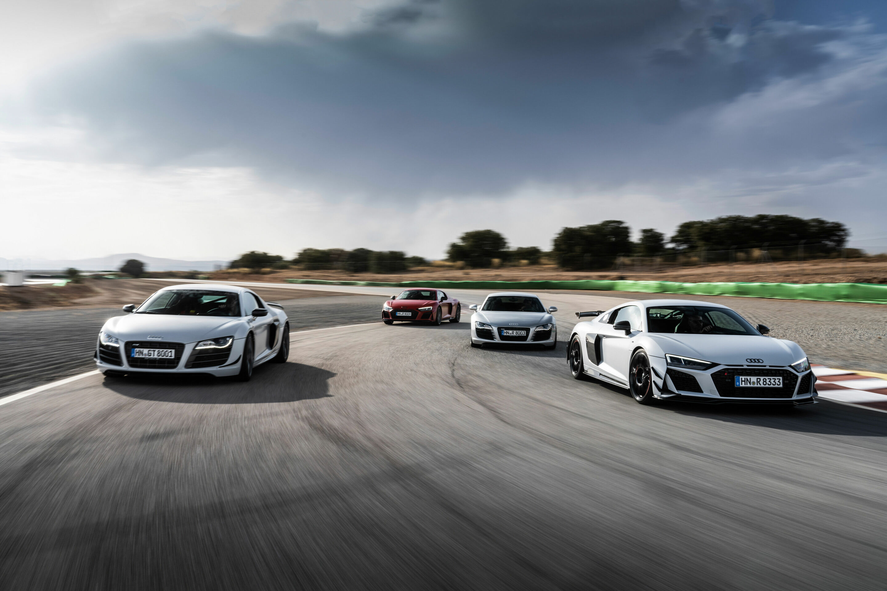 Audi R8 Coupé V10 GT RWD, Audi R8 Coupé V10 performance RWD, Audi R8 GT Coupé (1st Generation), Audi R8 5.2 FSI quattro (1st Generation)