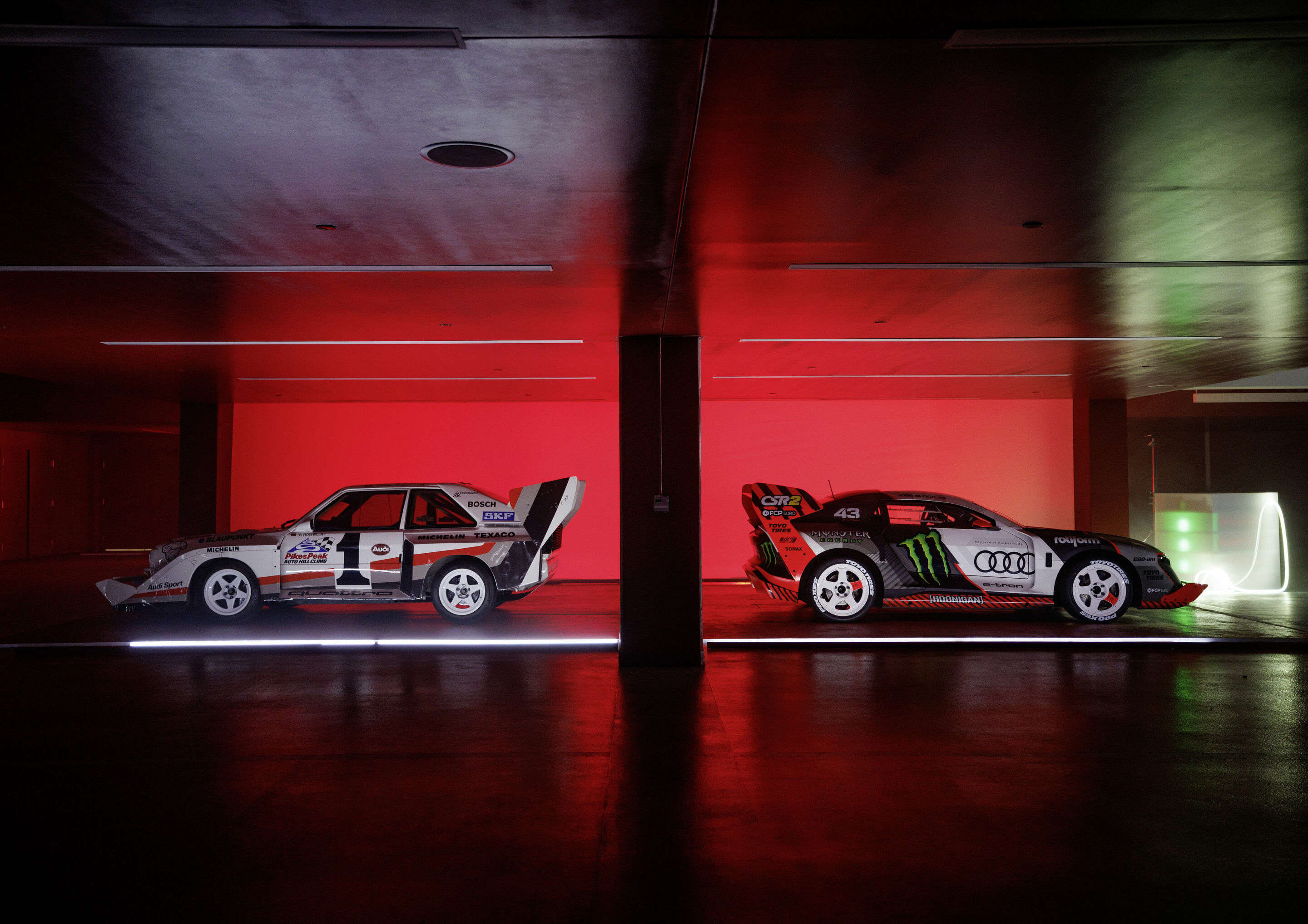 Ken Block und der Audi S1 Hoonitron elektrisieren Las Vegas
