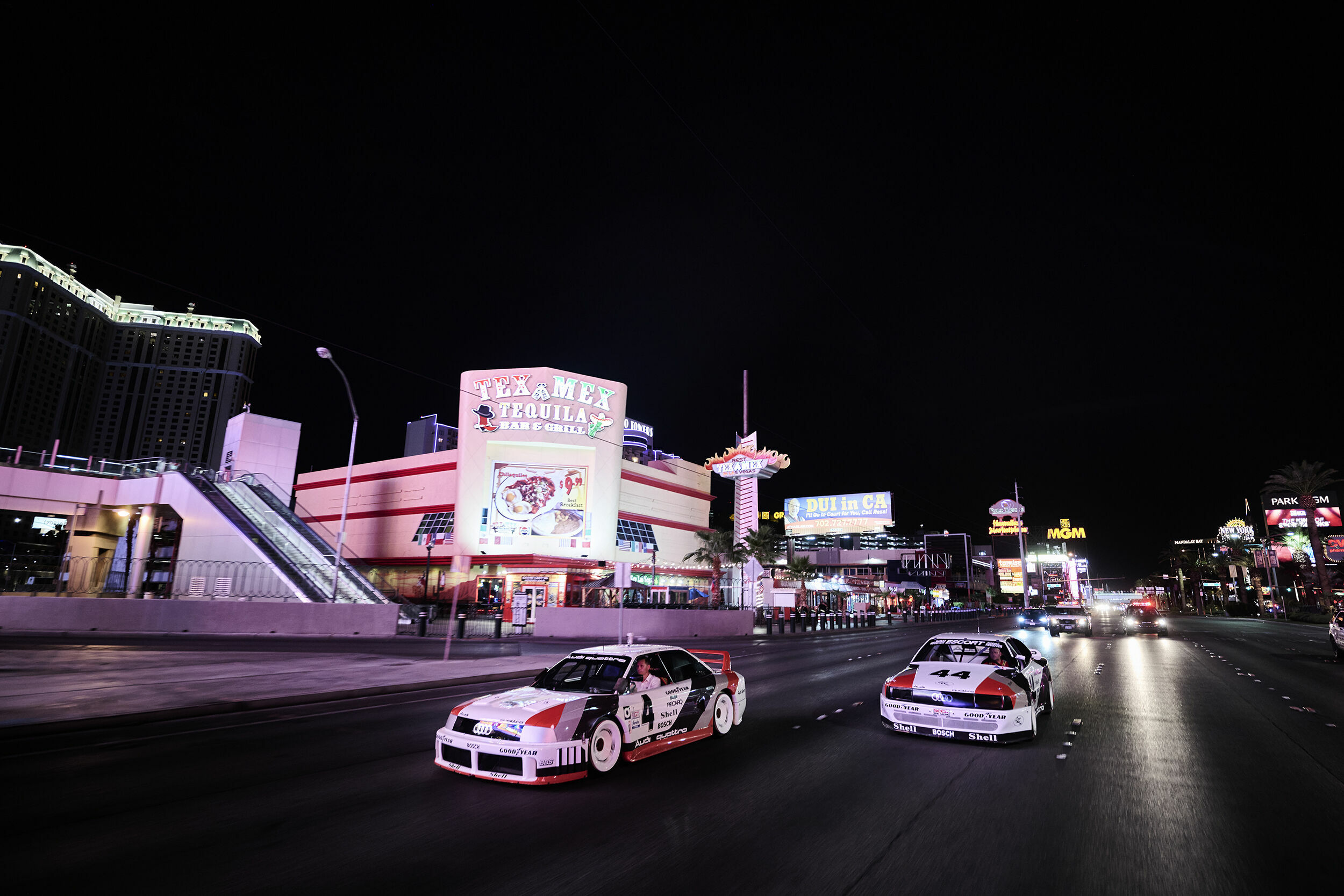 Ken Block und der Audi S1 Hoonitron elektrisieren Las Vegas