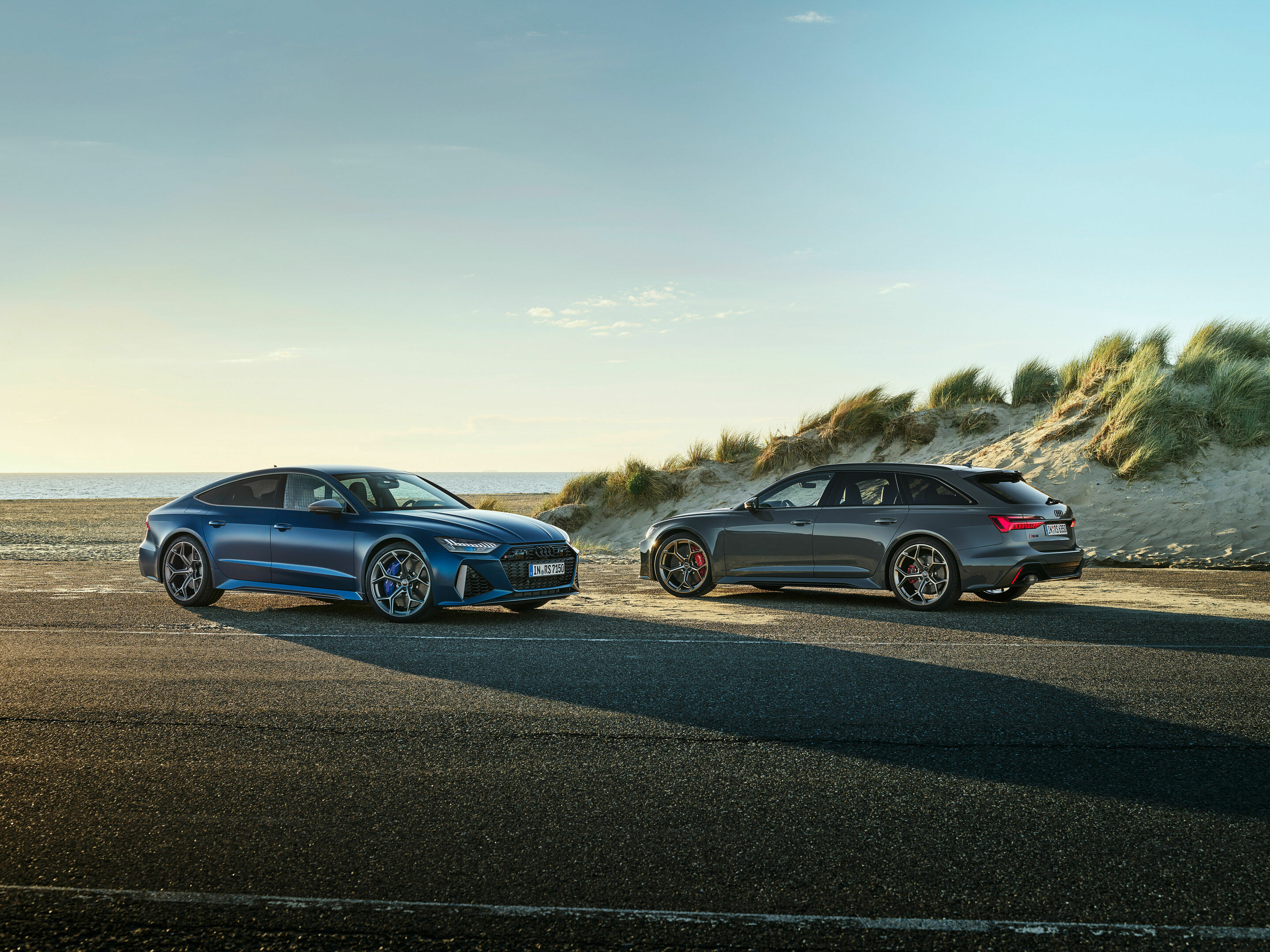 Dynamic power meets expressive design: The Audi RS 6 Avant performance and RS  7 Sportback performance