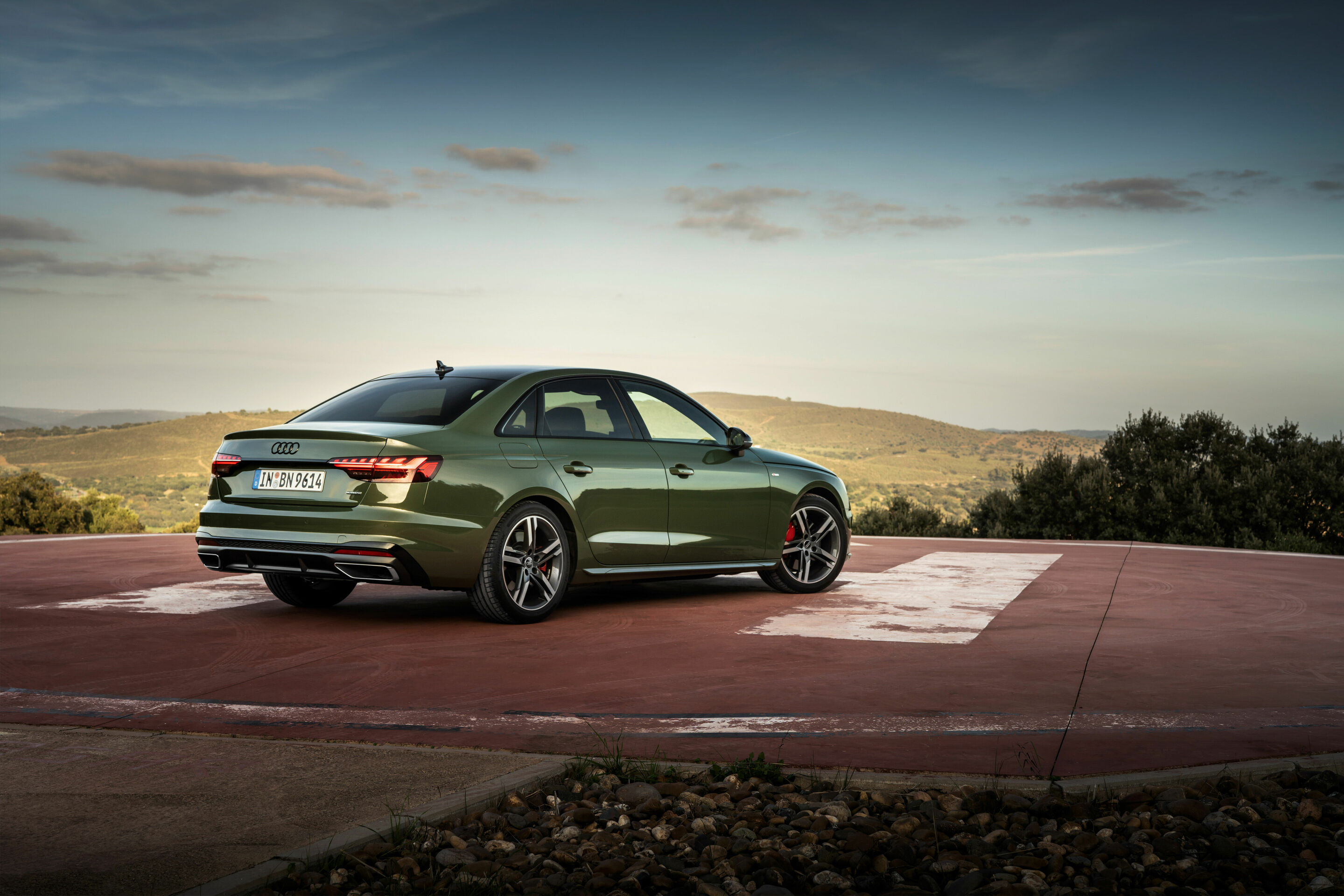 Audi A4 Sedan