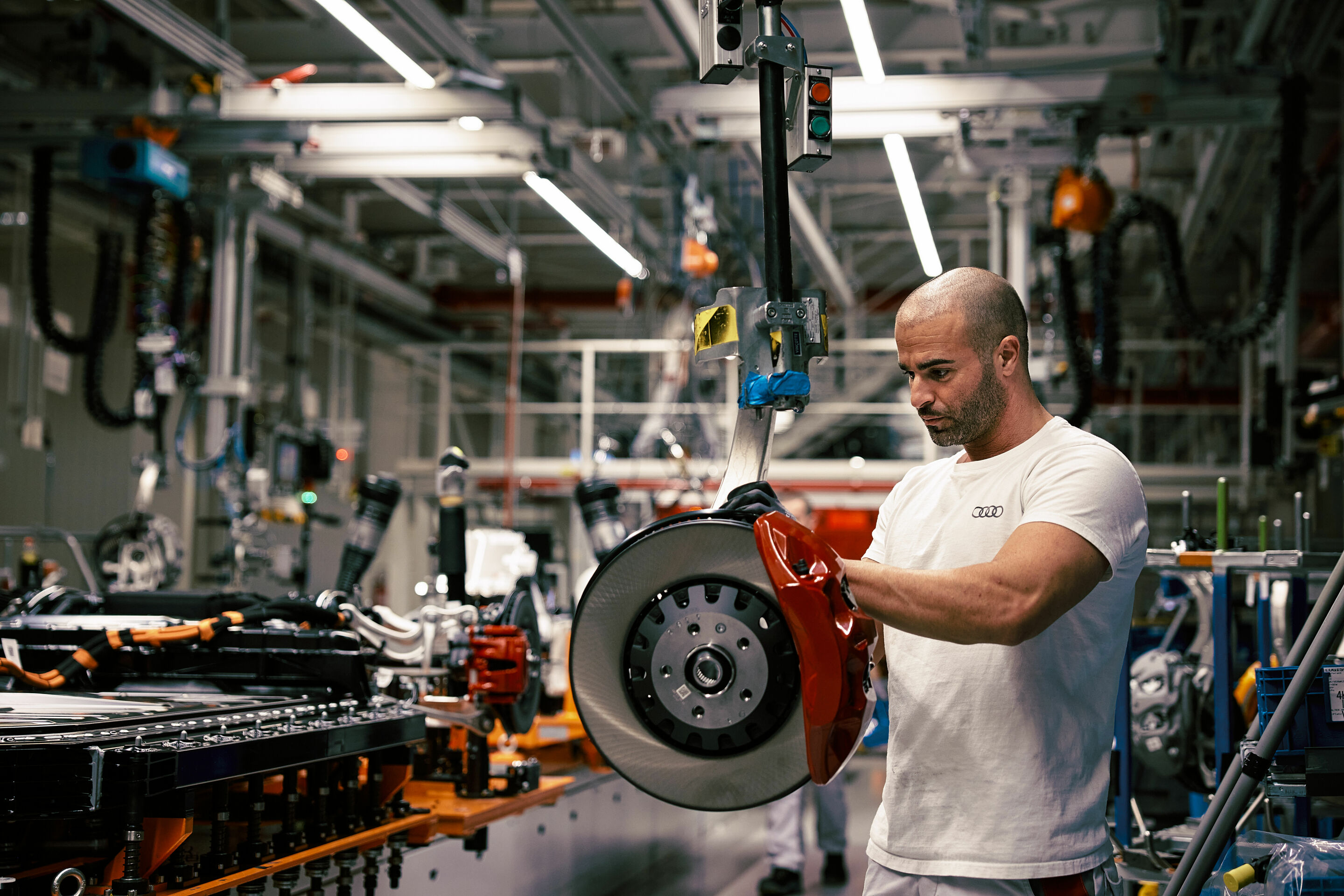 Produktionsstart neuer Audi Q8 e-tron Werk Brüssel