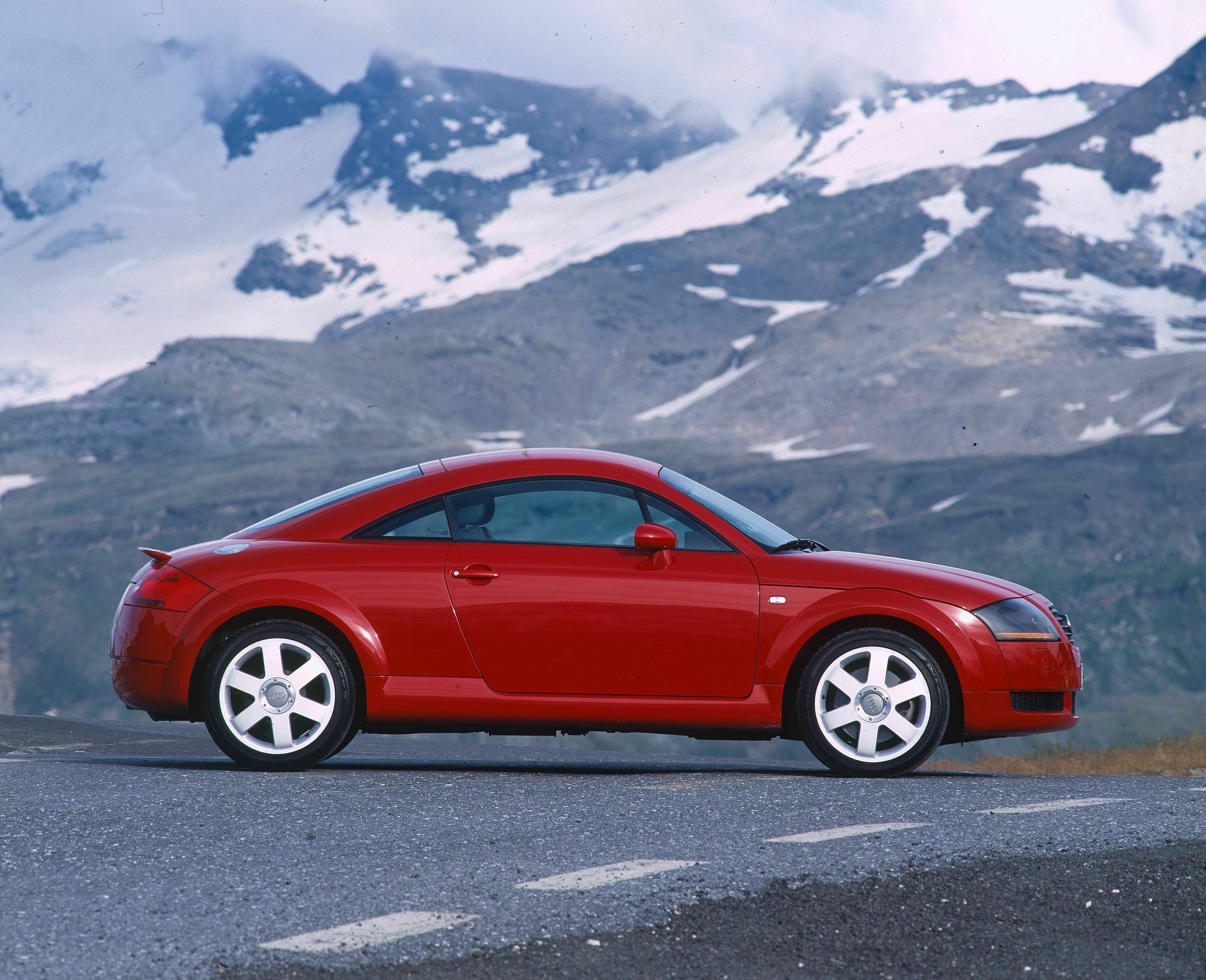 A timeless design icon: The Audi TT turns 25 - Audi Newsroom