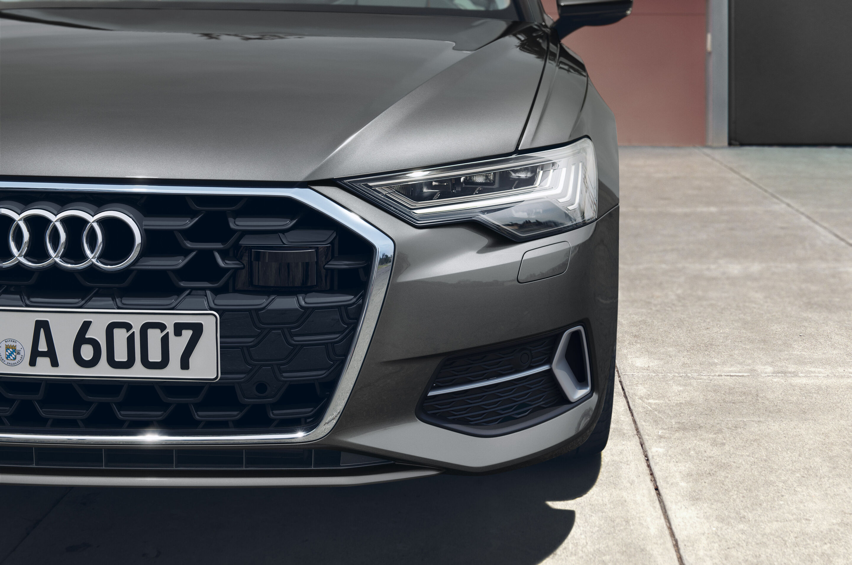 Audi A6 Sedan