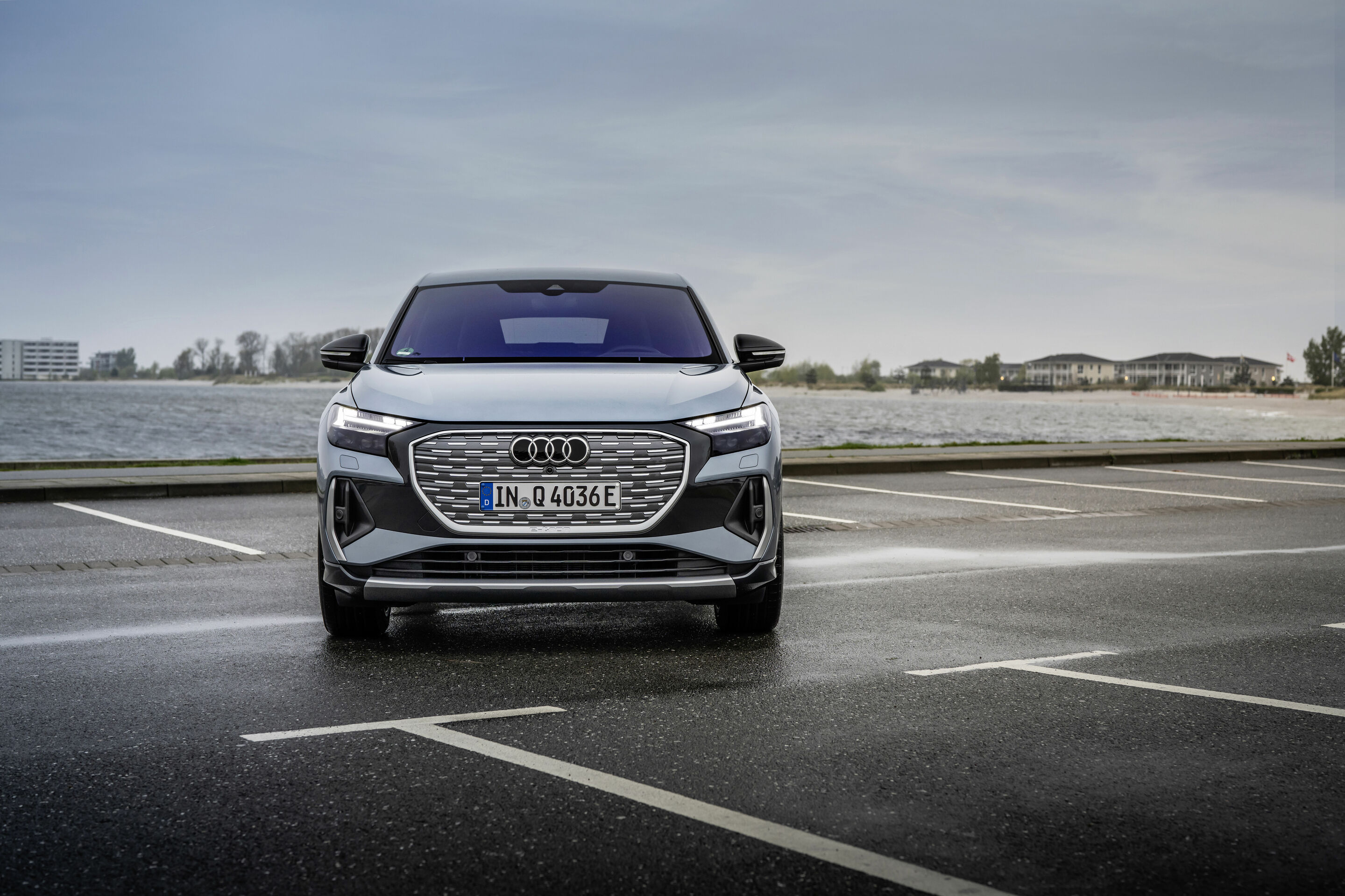 Q4 Sportback e-tron