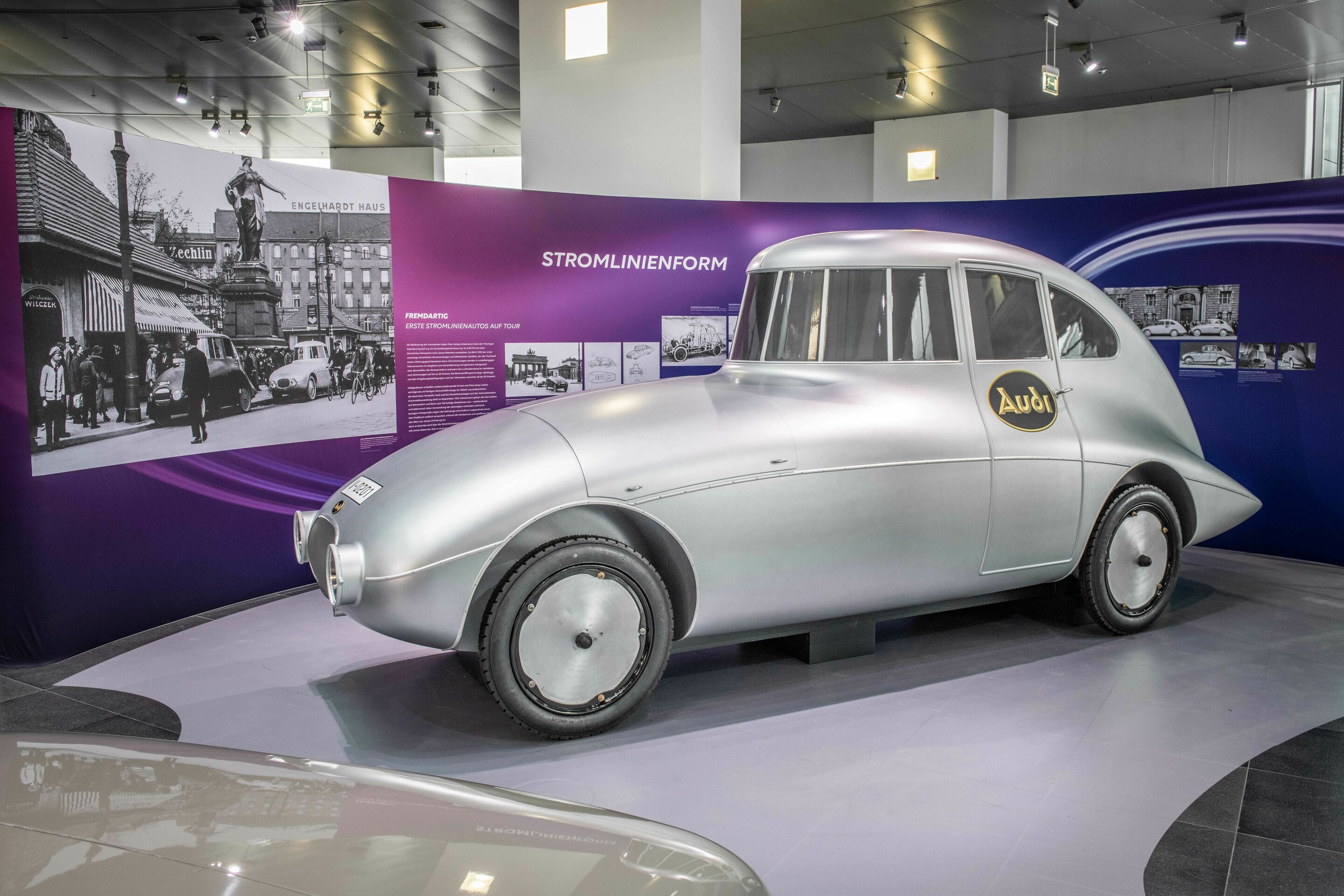 Things are going streamlined at the Audi museum mobile