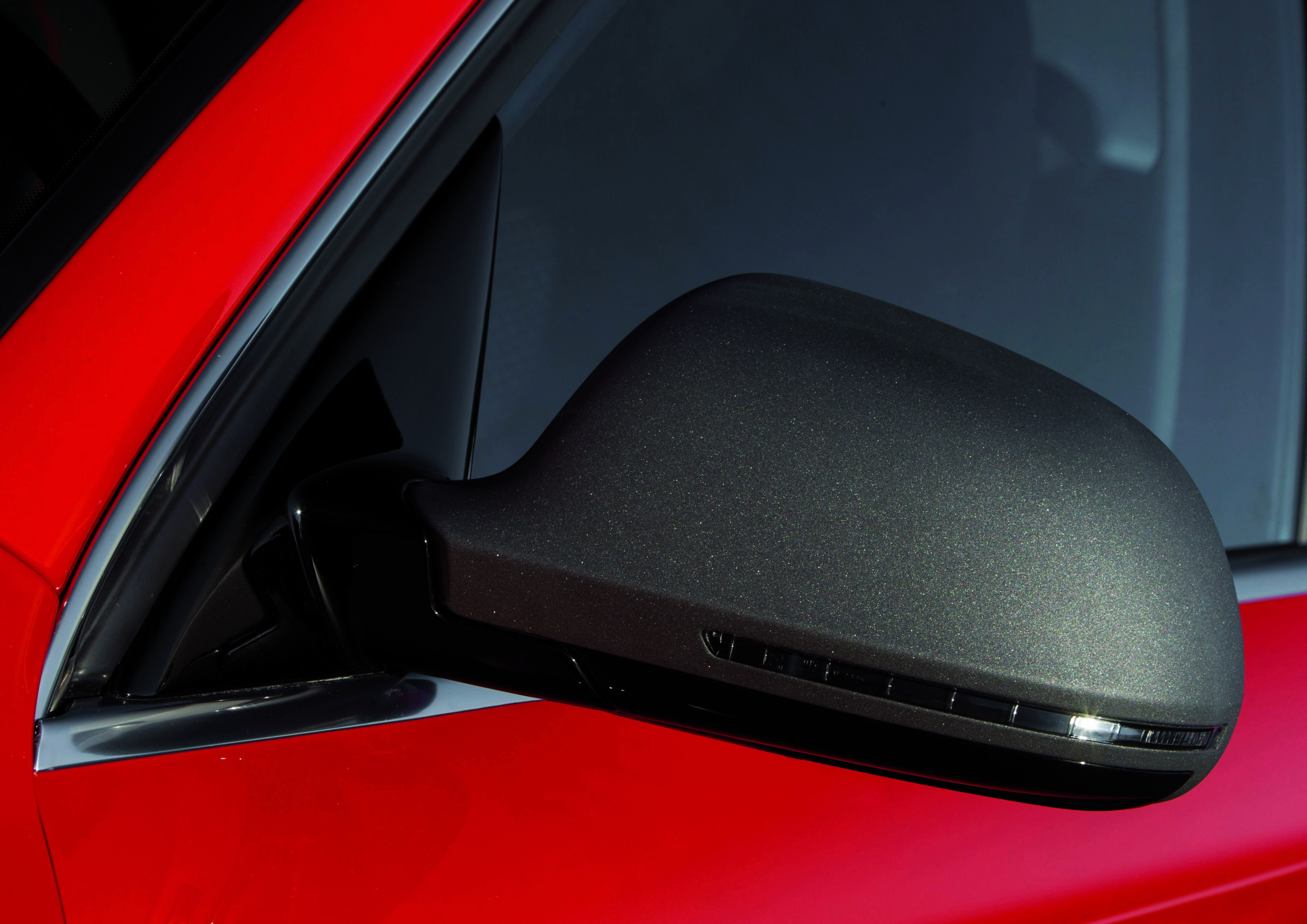 Audi Q3 red track