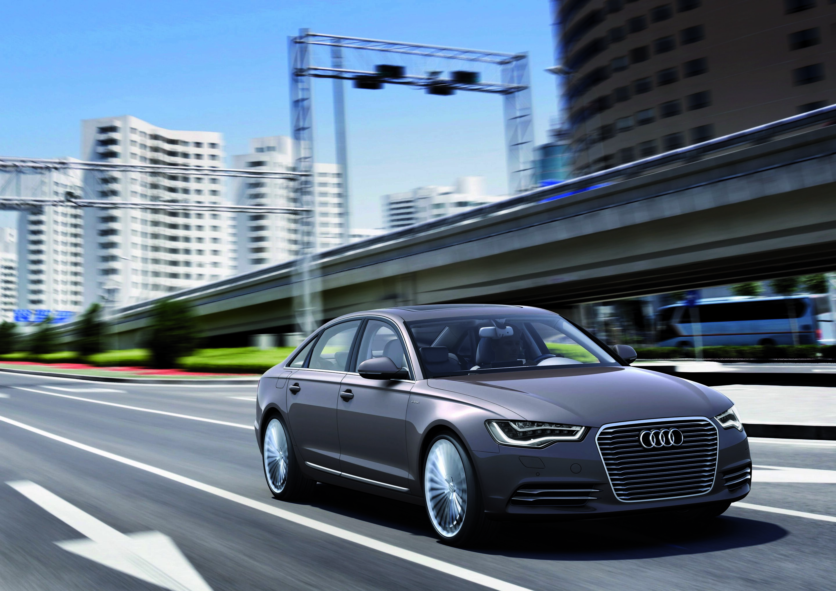 Audi A6 L e-tron concept