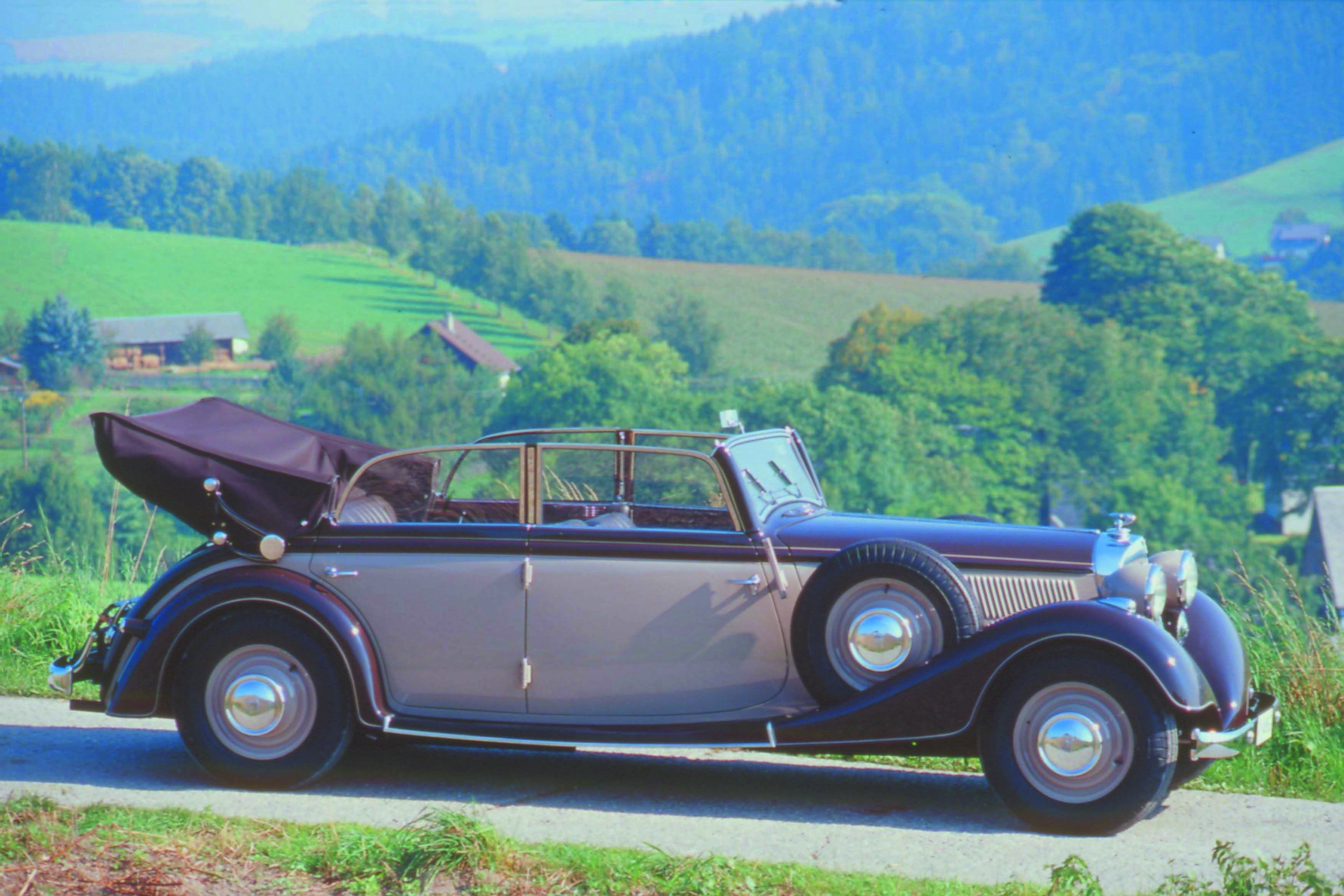 Horch 830 BL Sedan-Cabriolet mit V-8-Motor