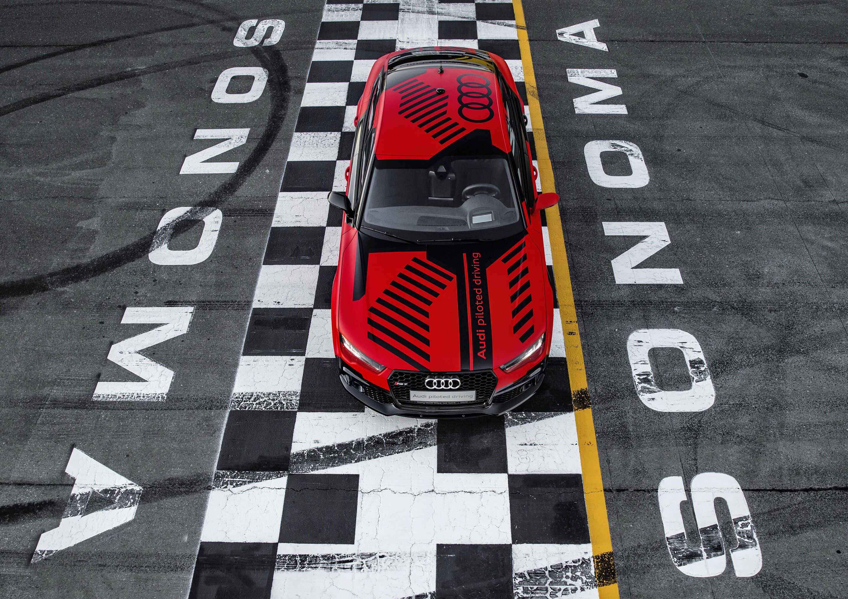 Audi RS 7 piloted driving concept (2015 „Robby“)