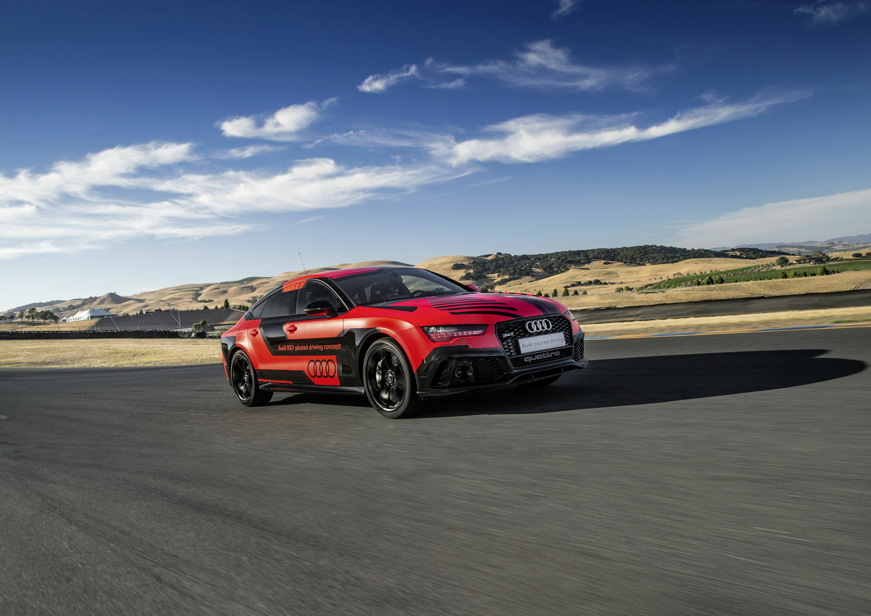Audi RS 7 piloted driving concept (2015 „Robby“)