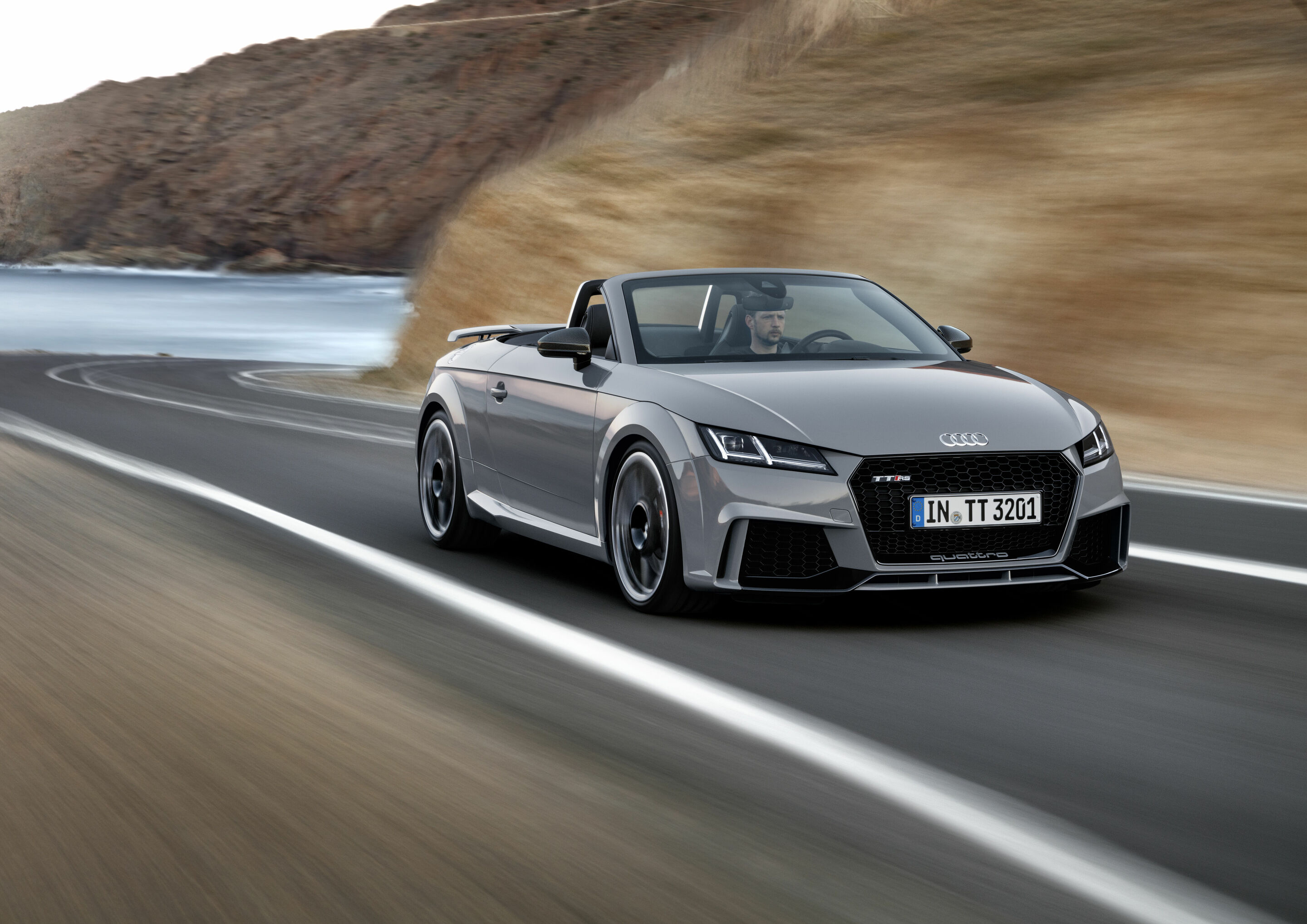 Audi TT RS Roadster (2016)