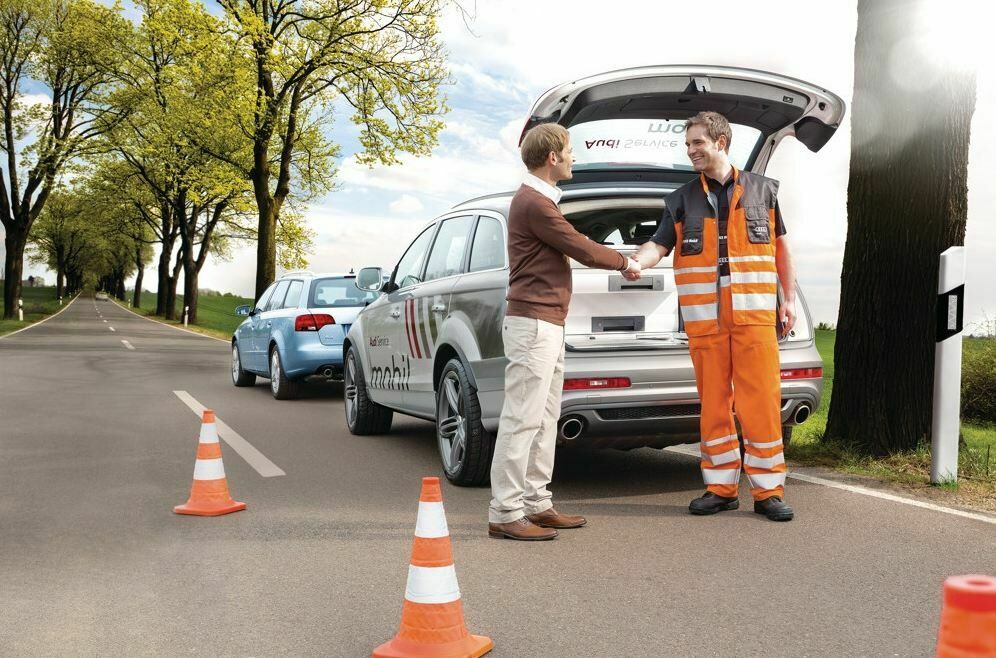 Audi connect safety & service