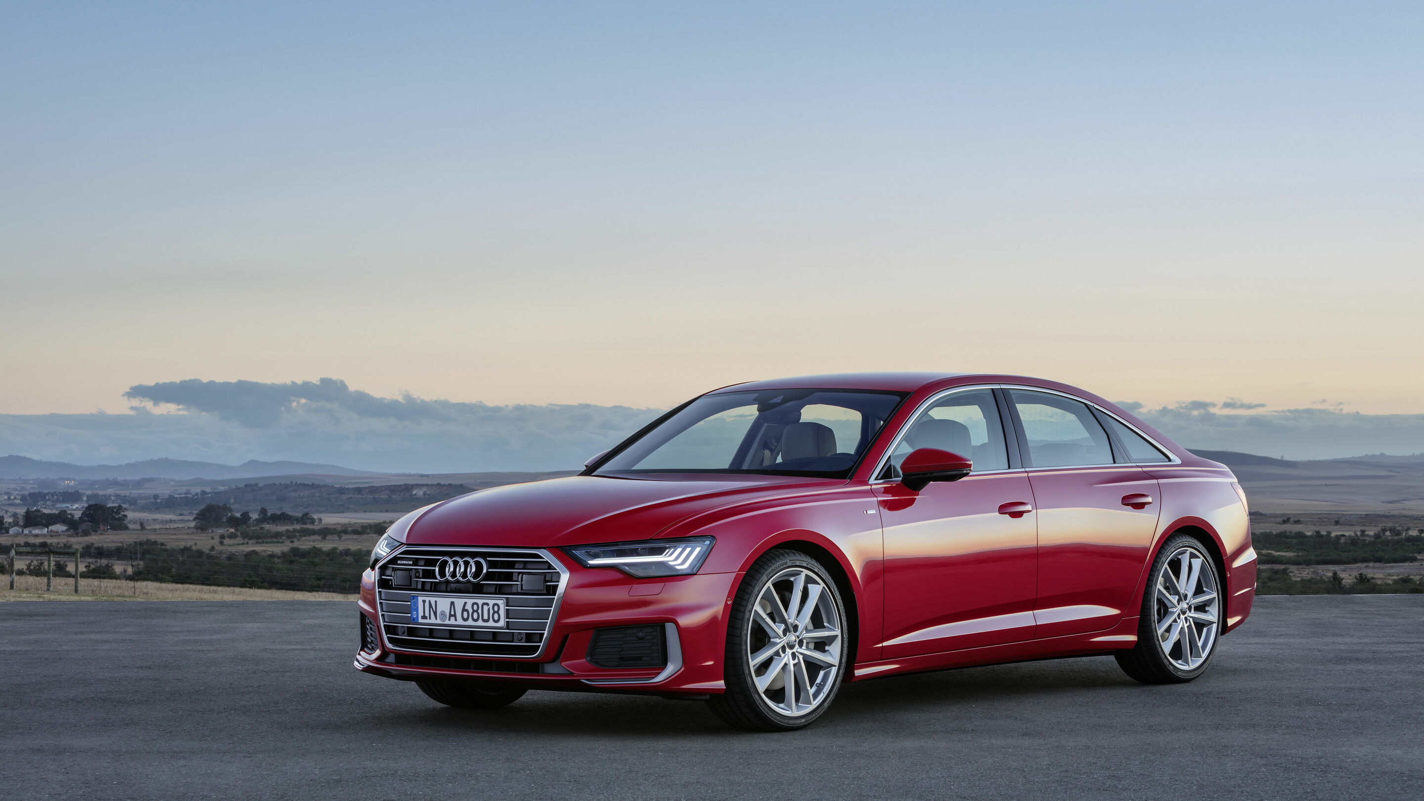Upgrade in the business class: the new Audi A6 Sedan