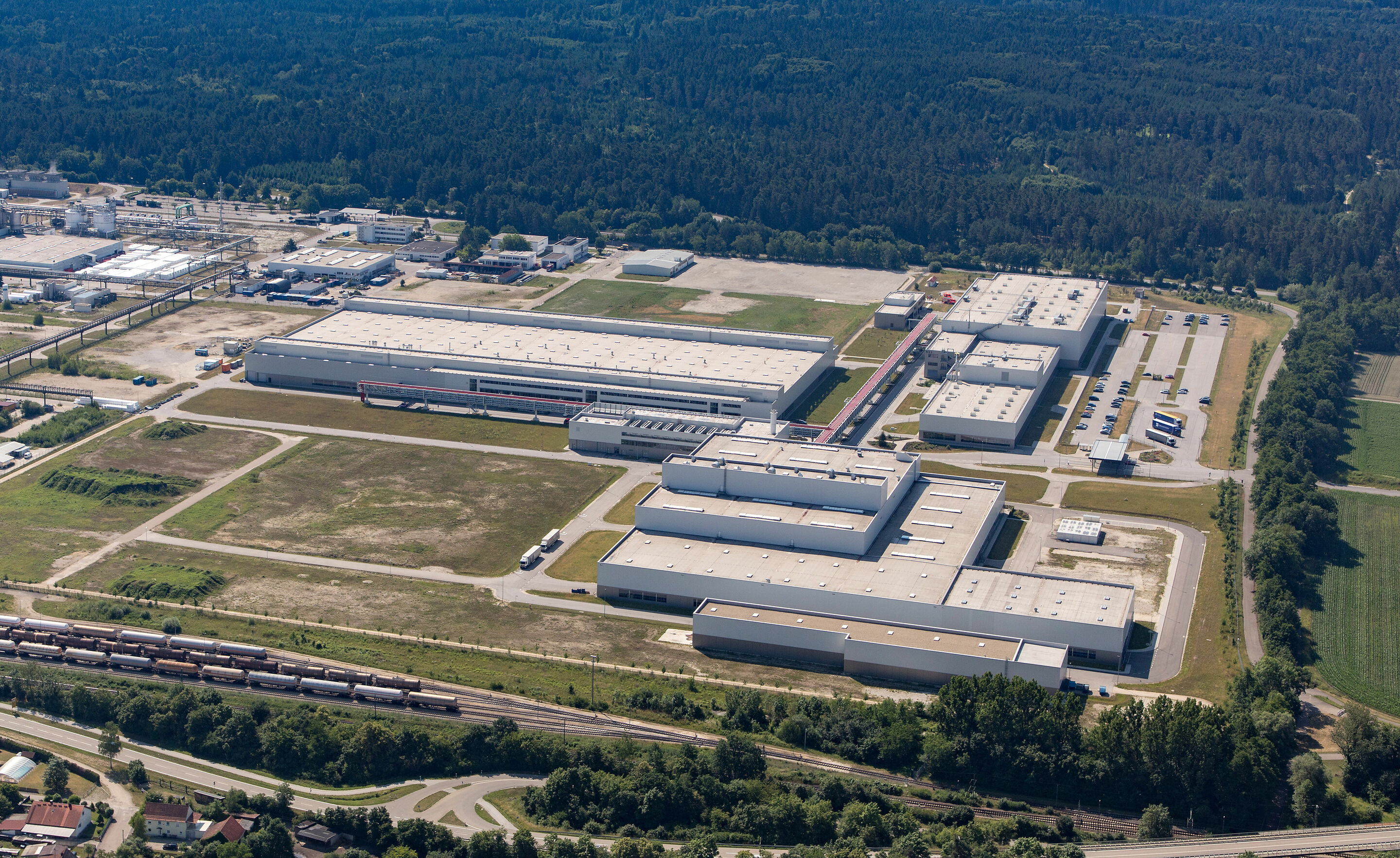 Audi-Standort Münchsmünster Luftaufnahme