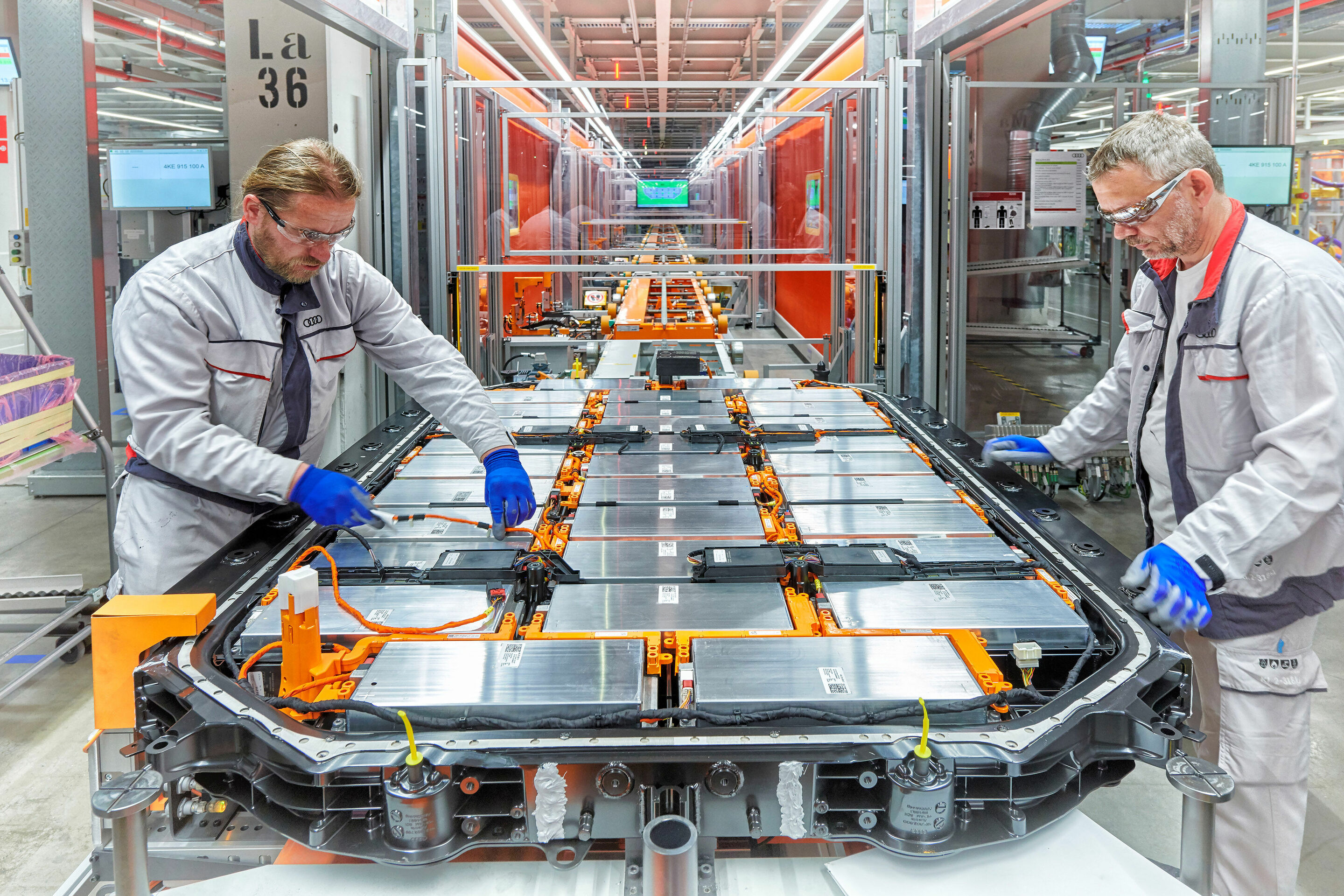 New era: Audi Hungaria starts  series production of electric motors