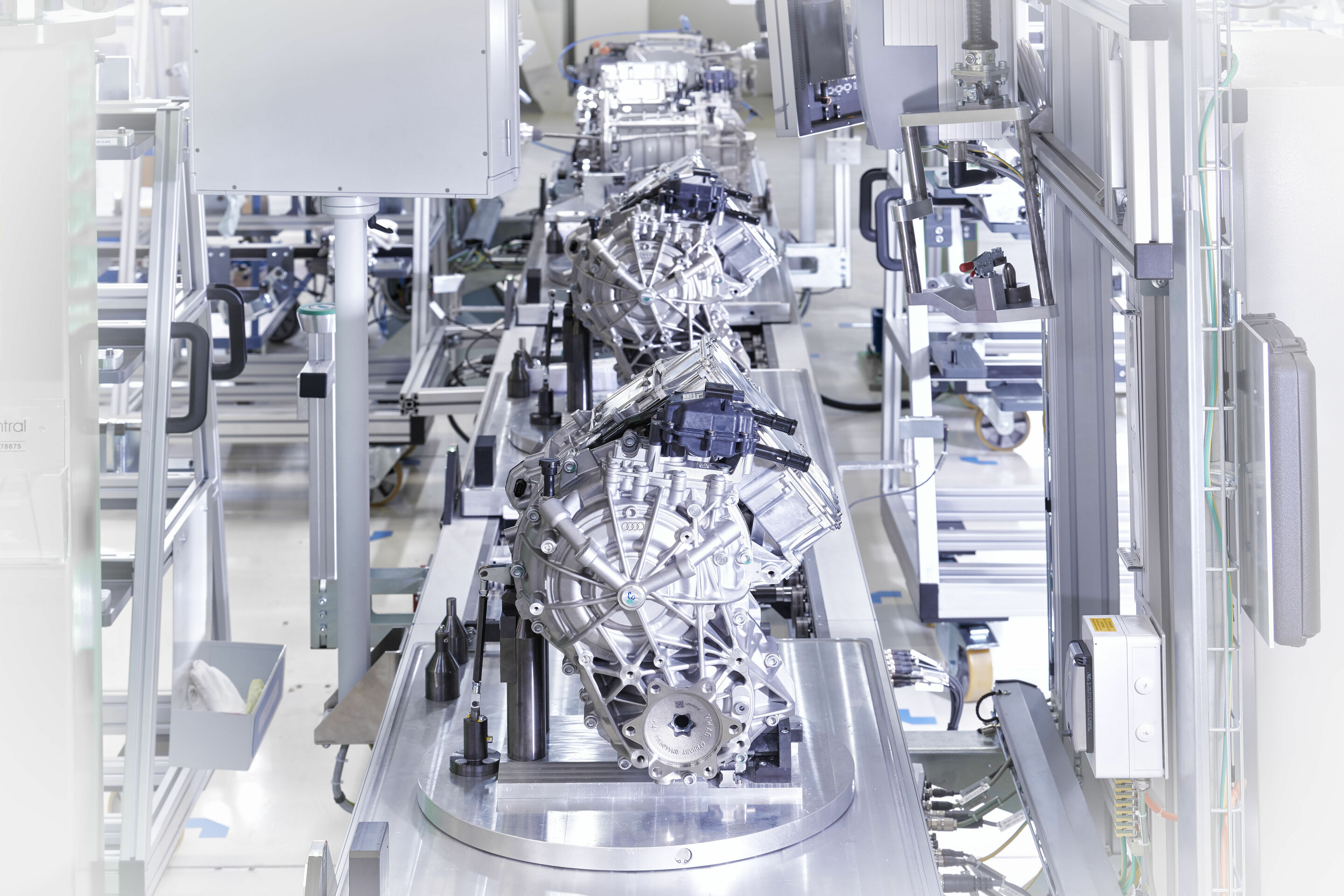 New era: Audi Hungaria starts  series production of electric motors