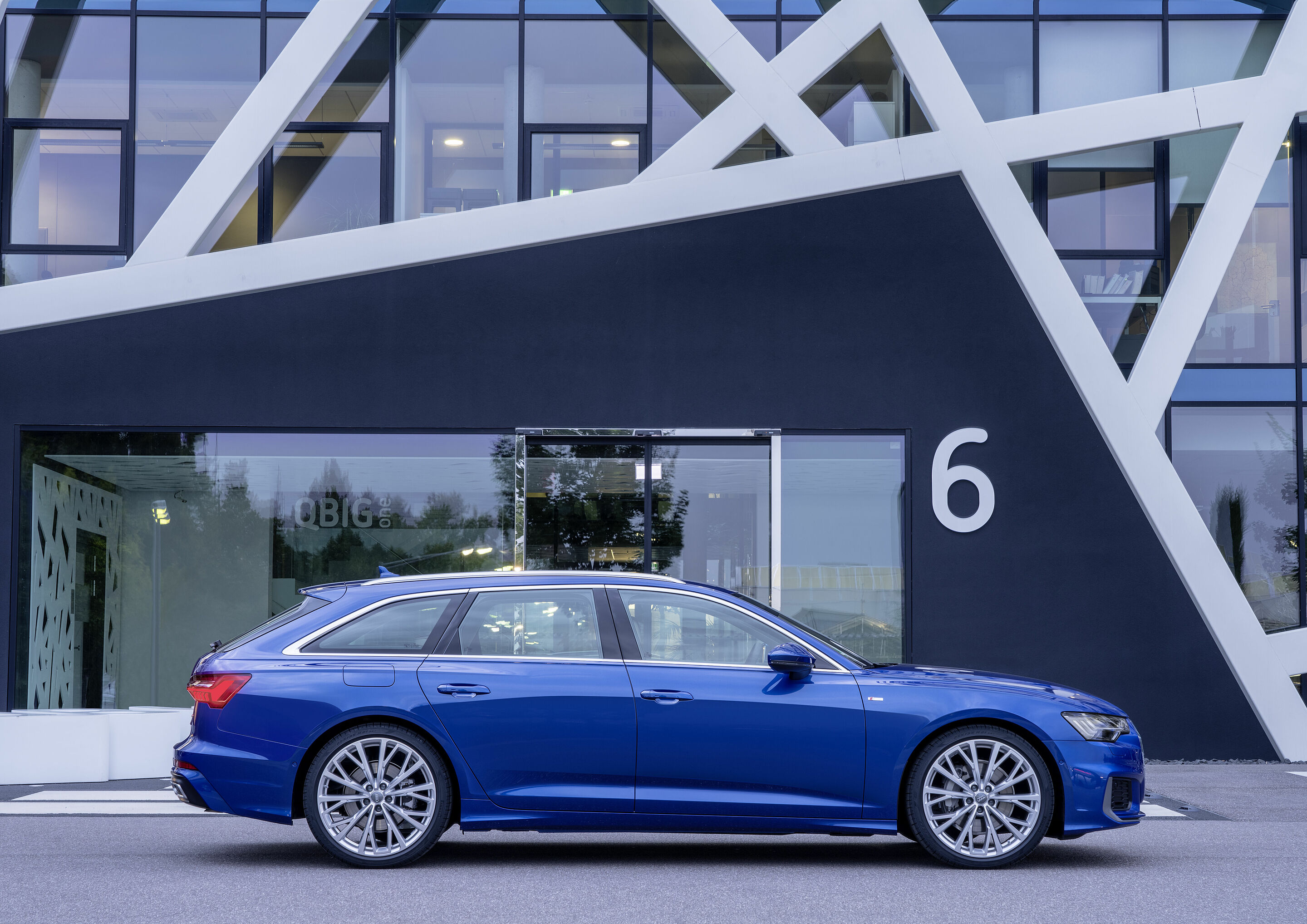 Audi A6 Avant