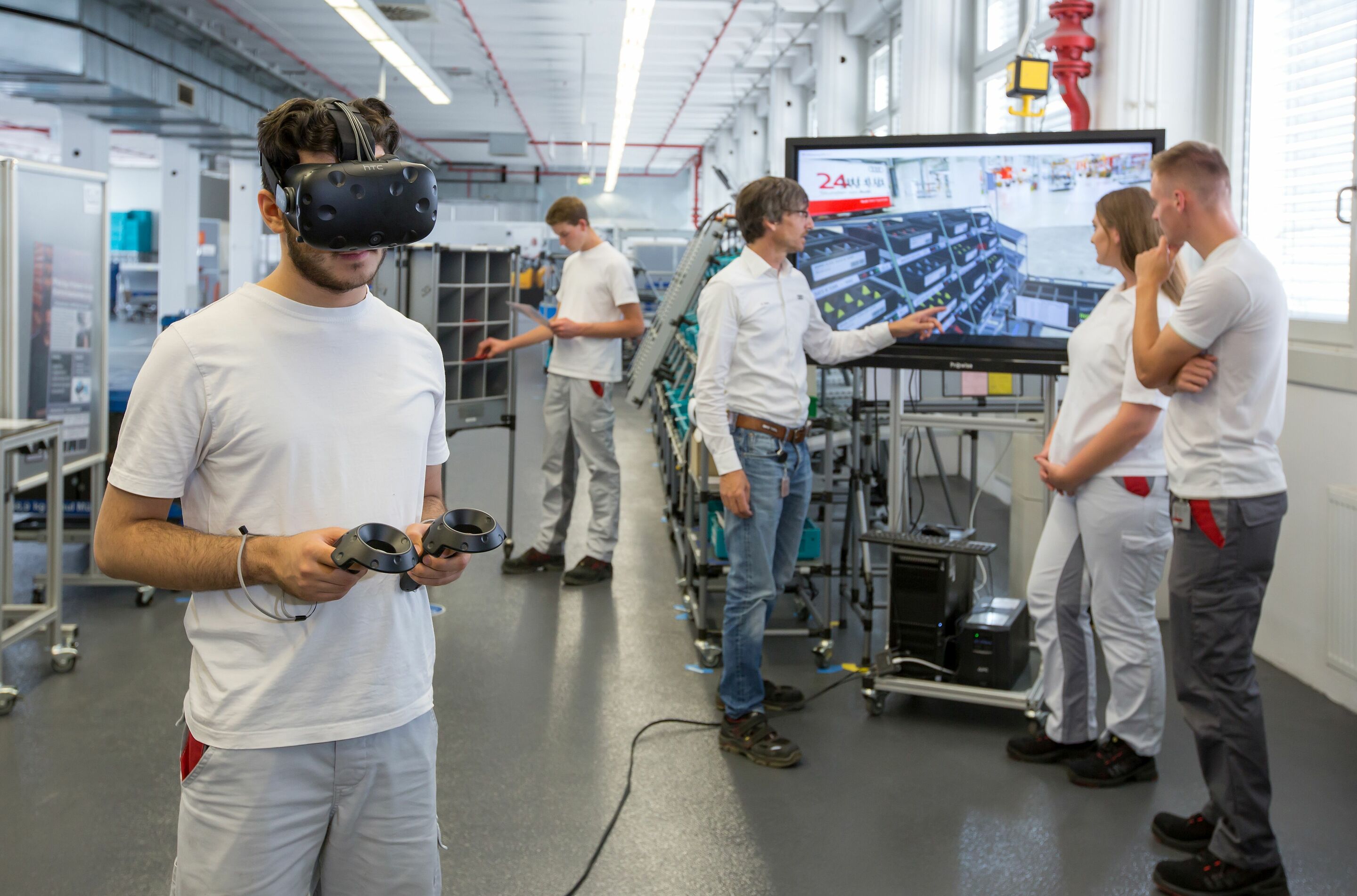 Apprentices from the Ingolstadt plant’s logistics department