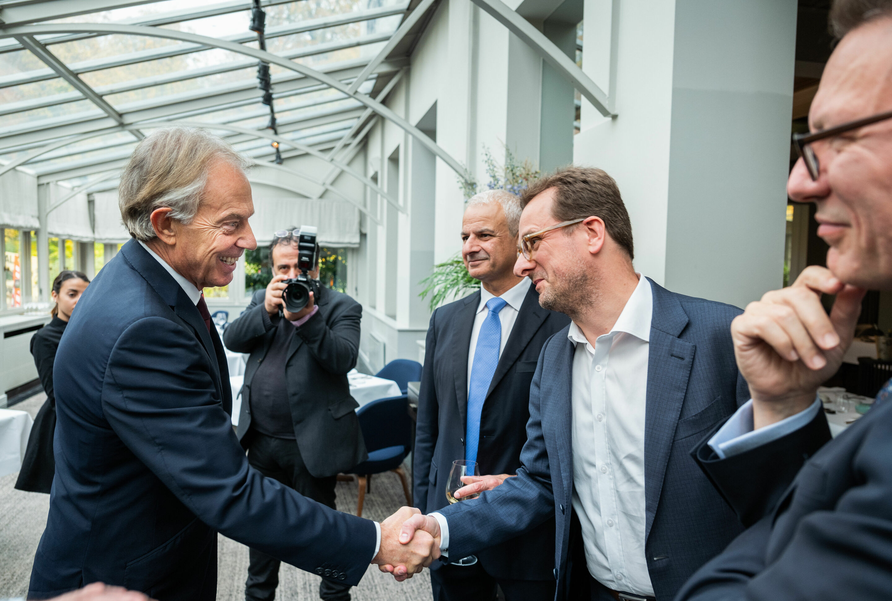 Audi and beyond initiative speak out for responsible use of AI at global forum “AI4People”