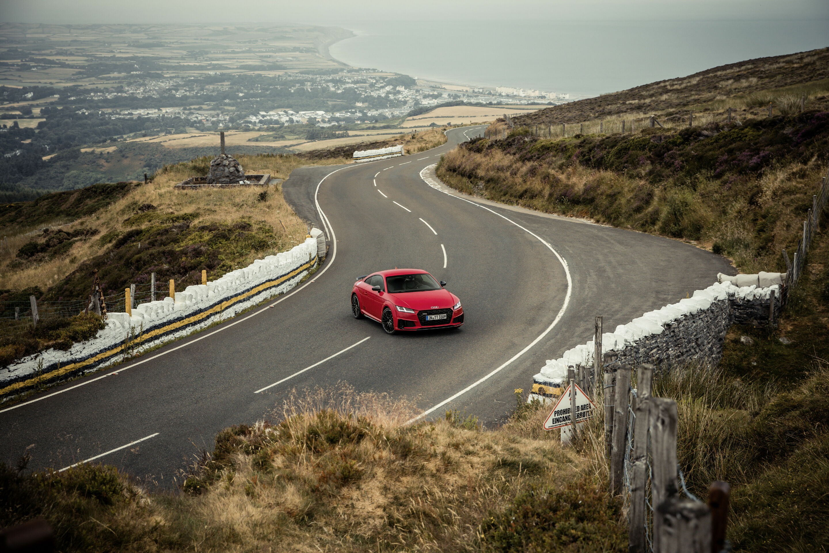 Audi TTS competition