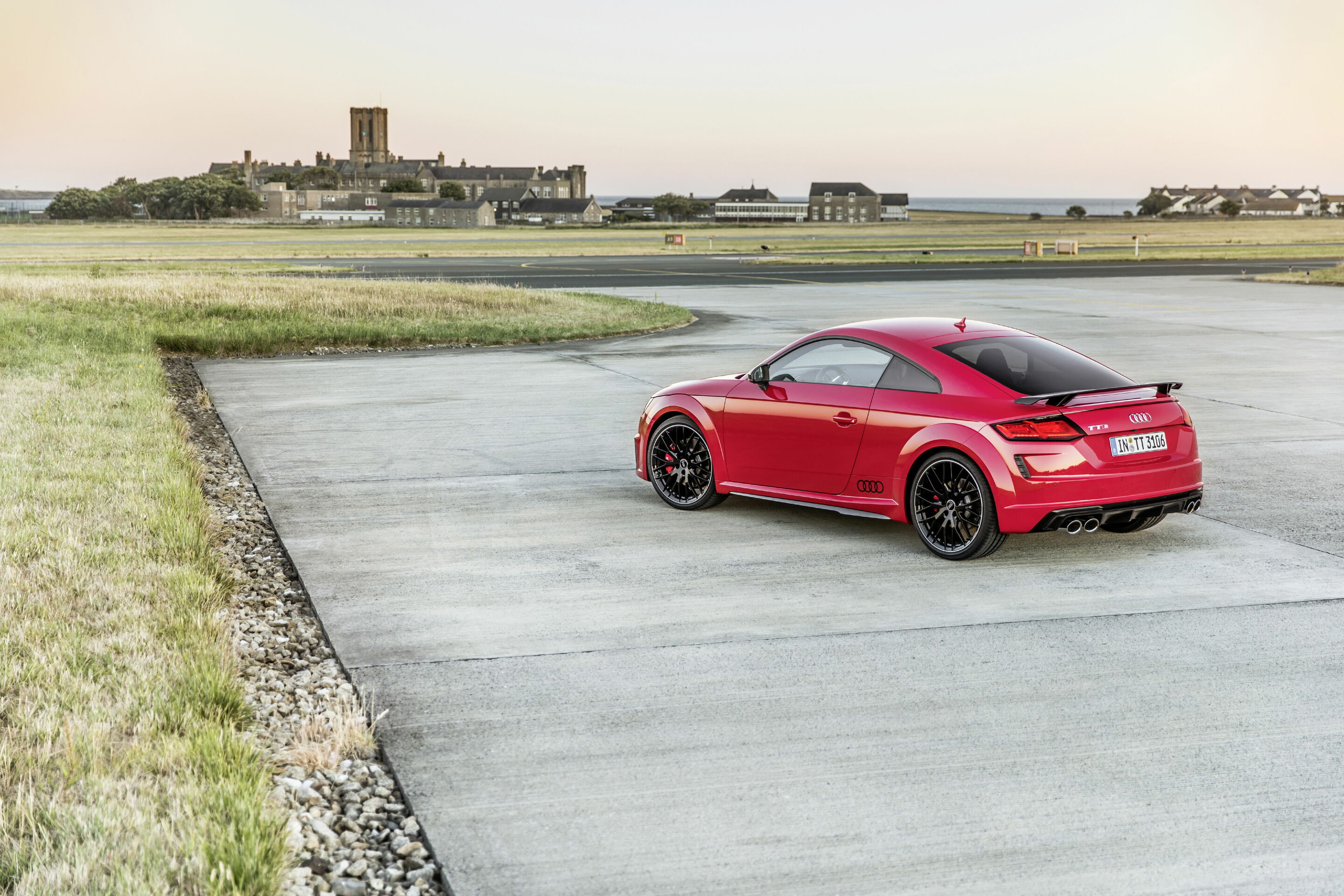 Audi TTS competition
