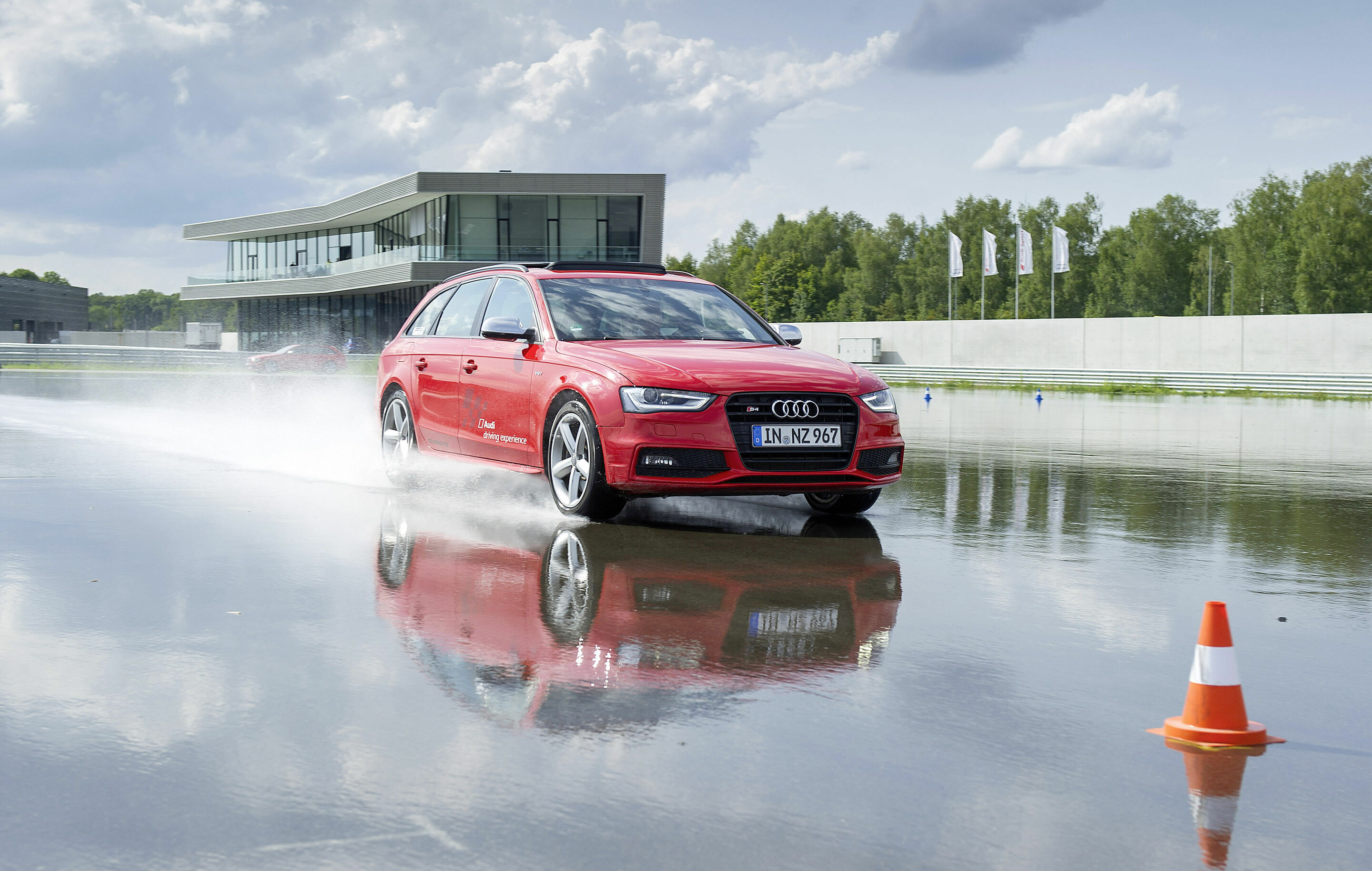 Audi eröffnet Hightech-Areal  in Neuburg an der Donau