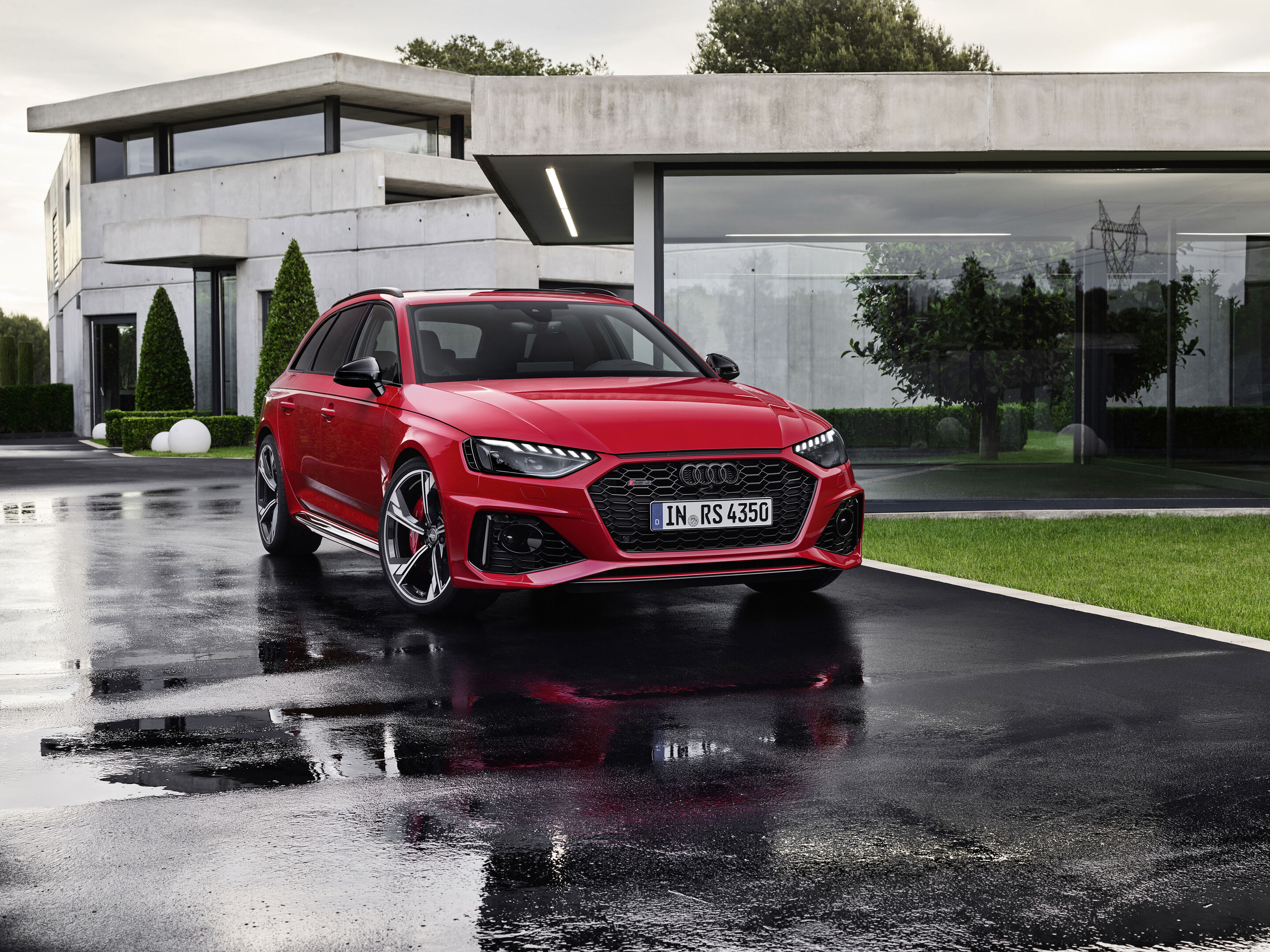 Audi RS 4 Avant
