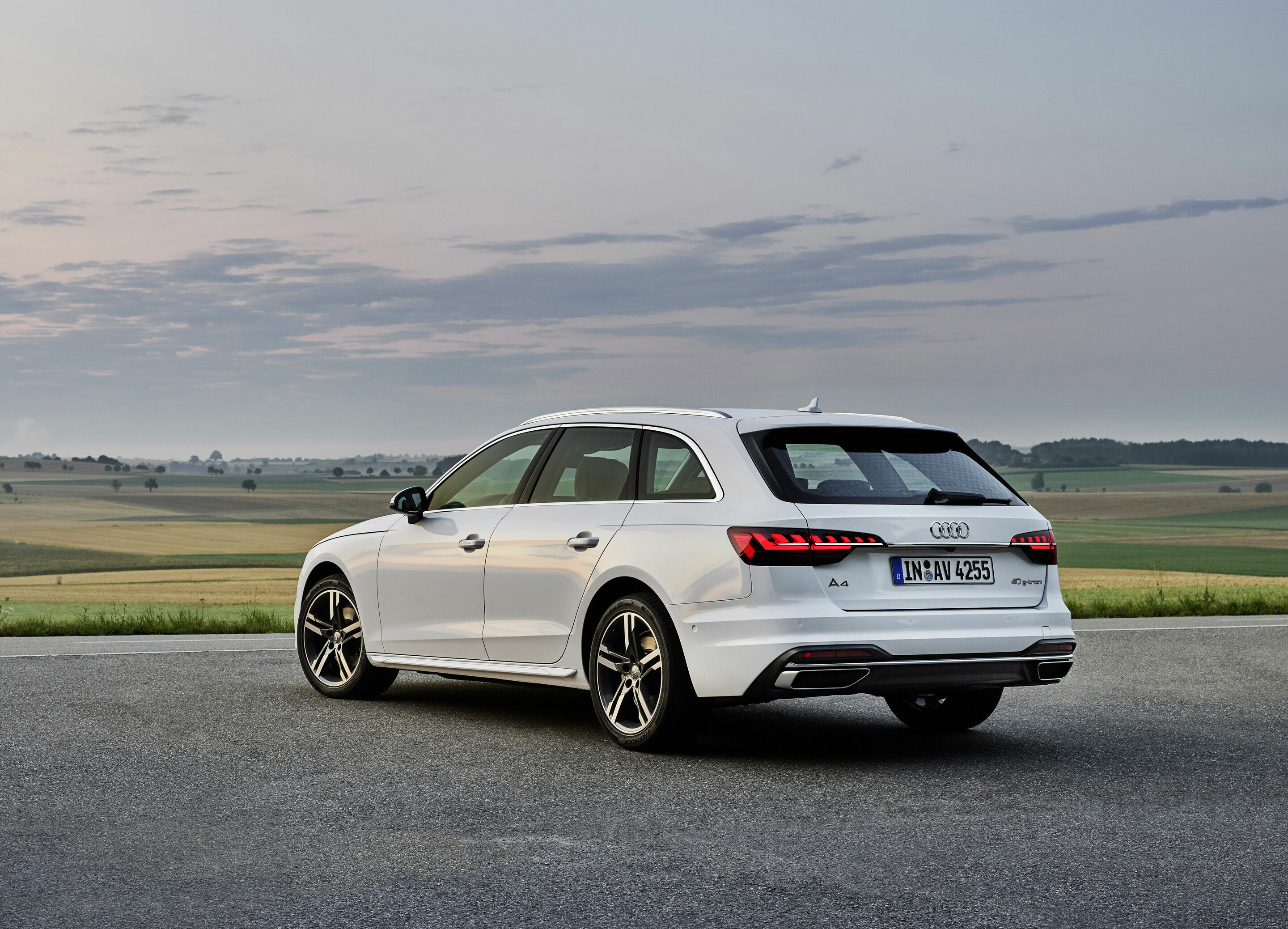 Audi A4 Avant 40 g-tron